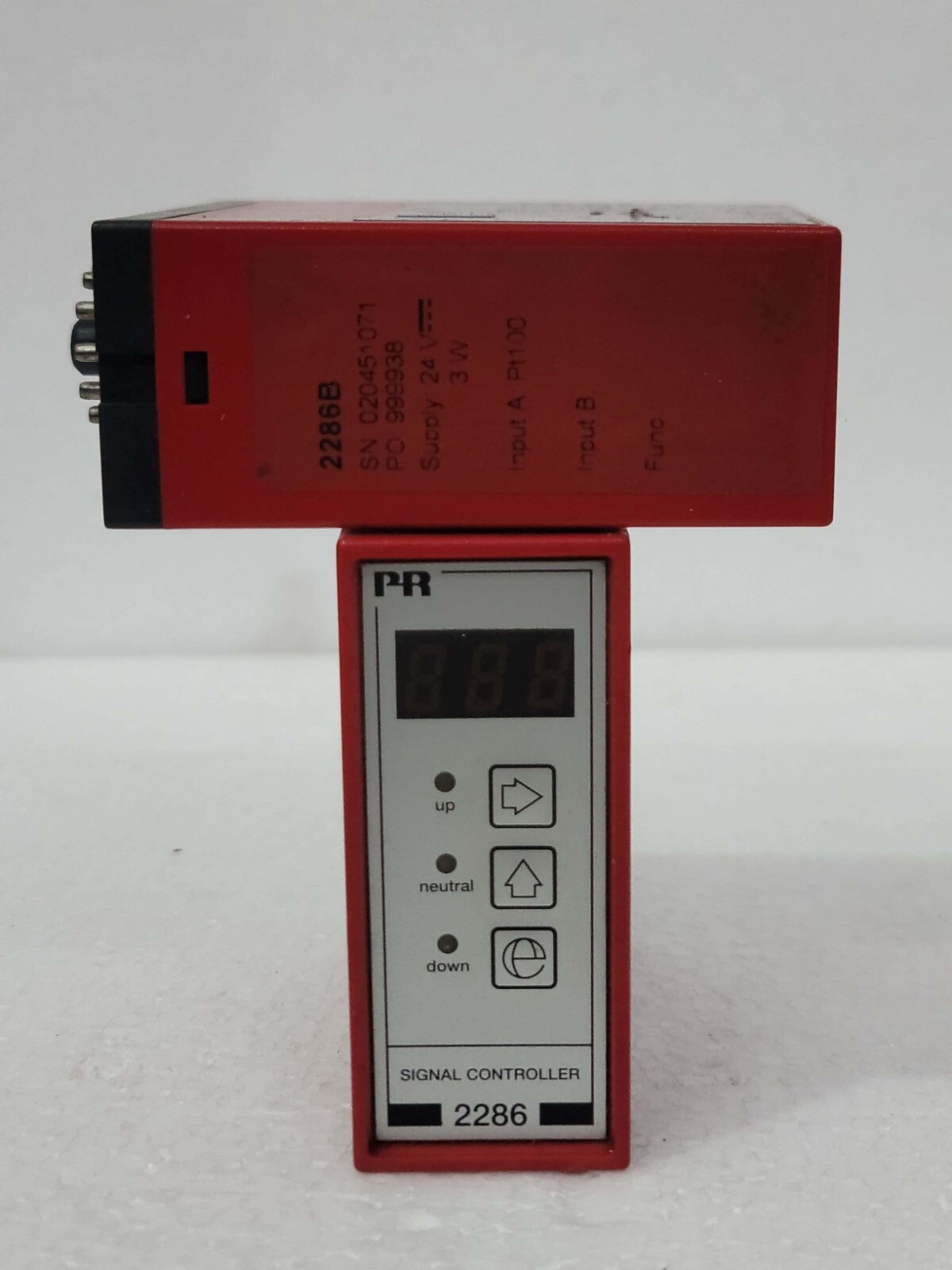 2 × PR ELECTRONIC 2286 SIGNAL CONTROLLER ( 2286B )