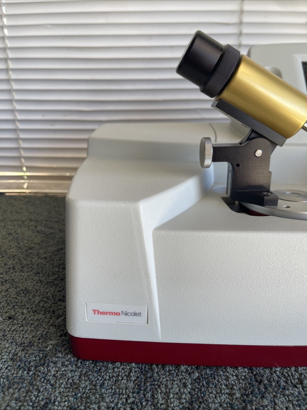 Thermo Electron Fisher Scientific Nicolet IR100 FT-IR Spectrometer – FREE SHIP