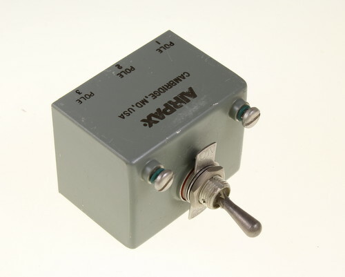 AP112-1-65-502 Airpax Fully Sealed Circuit Breaker Protector 5.000 Amperes