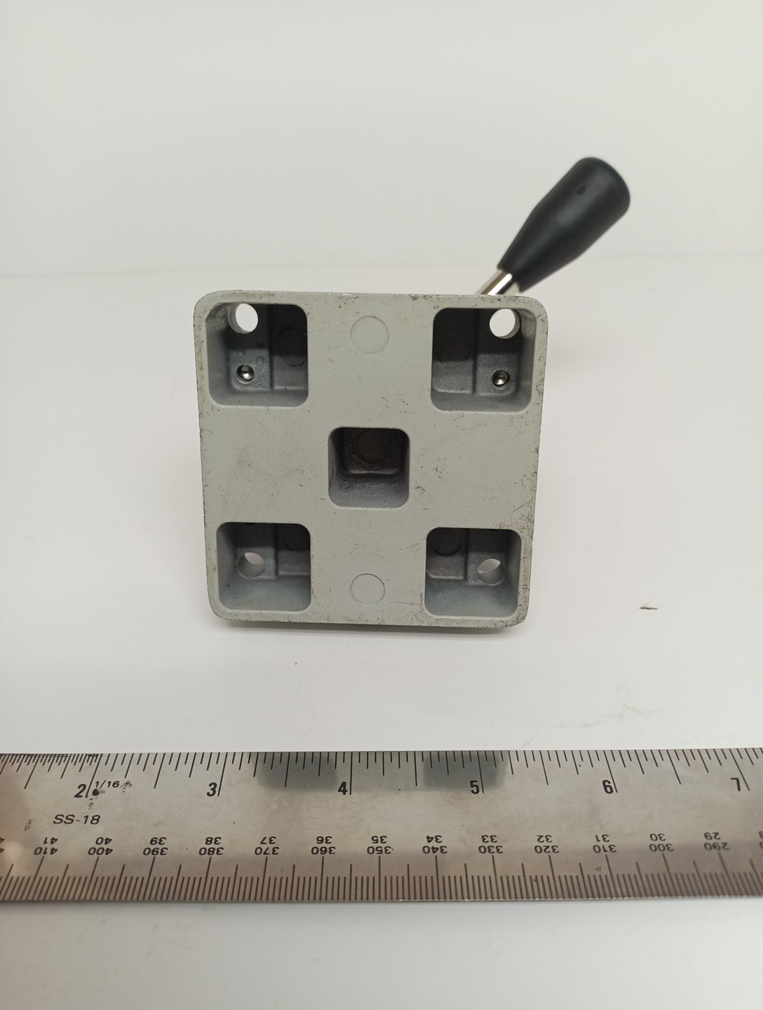 Aro M112lr Manual Air Control Valve,4-Way,1/4In Npt