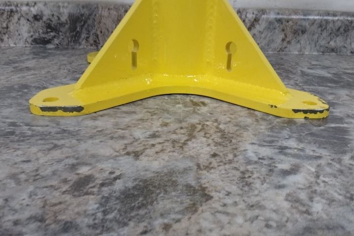 Oz Lifting Products OZPED2 3.05 In Mast Diameter 1000 Lb Cap Steel Mounting Base