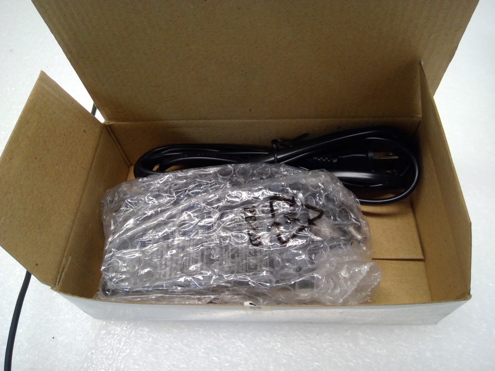 Vaddio OneLink HDMI Camera Extension System Kit 998-1105-043 998-6700-043 W/ AC