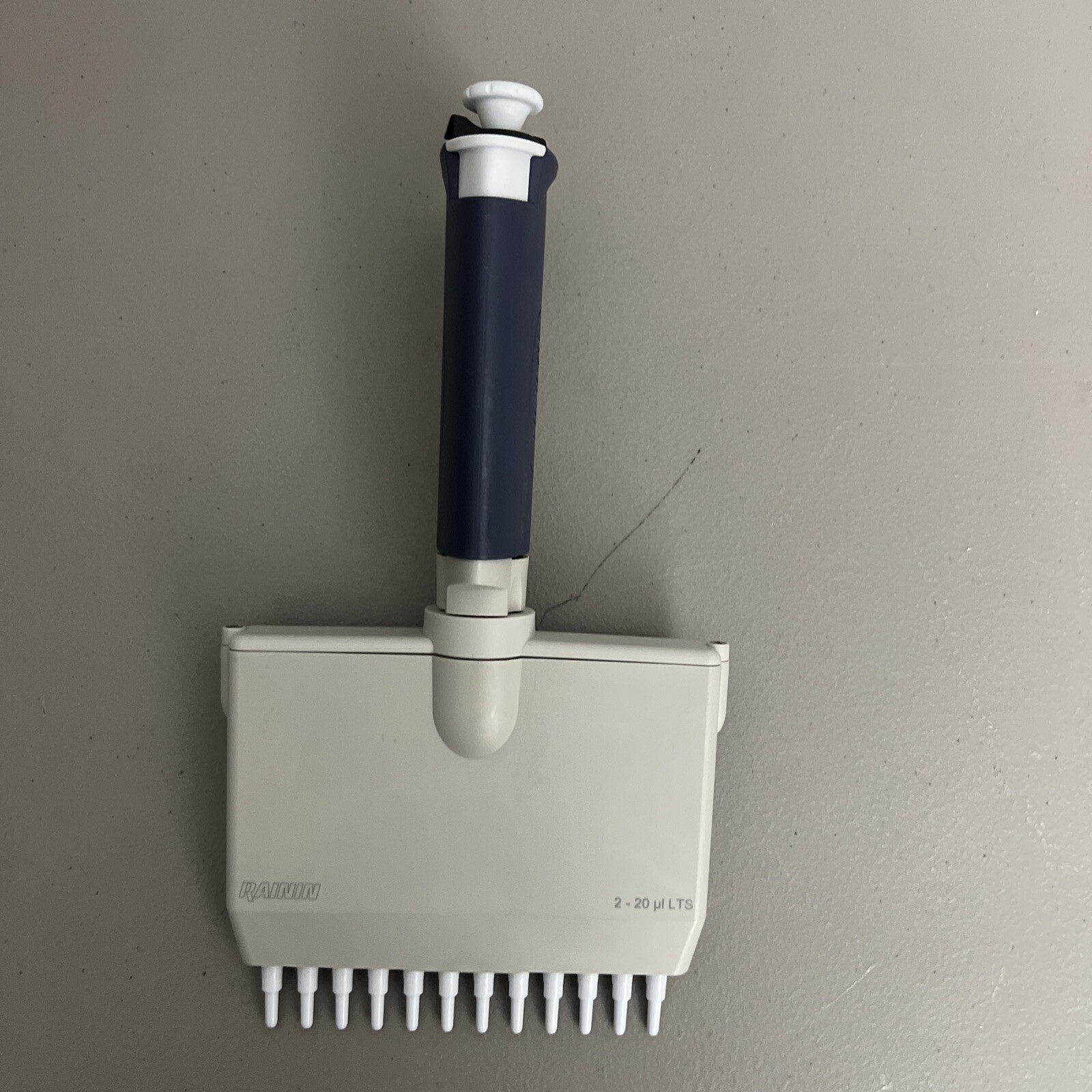 NICE Rainin Pipet-Lite 12 Channel L20 Pipette LTS Pipetman Pipettor