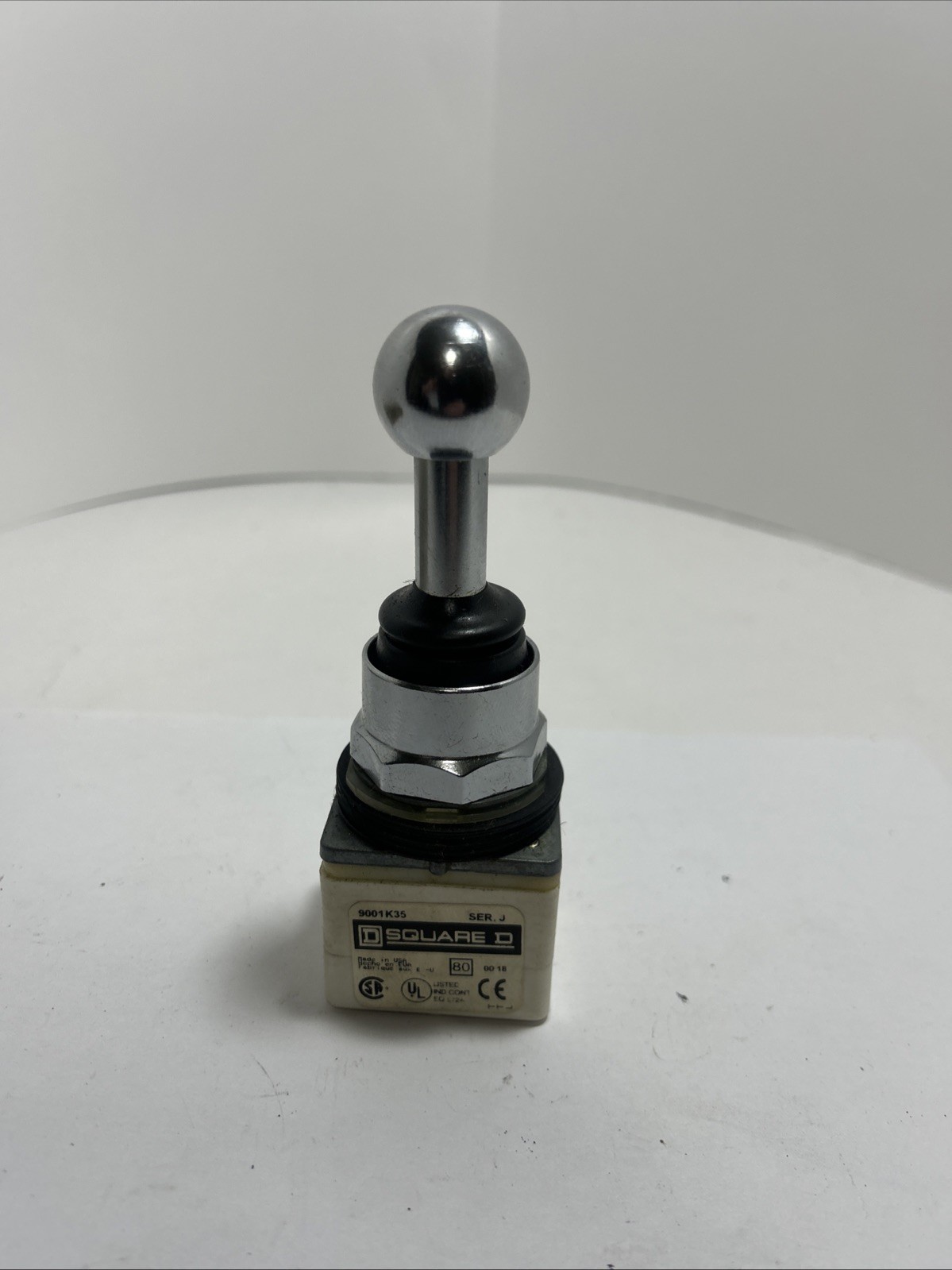 Joy Stick (5 Pos.) Momentary 9001K35 New Open Box. 07714 5