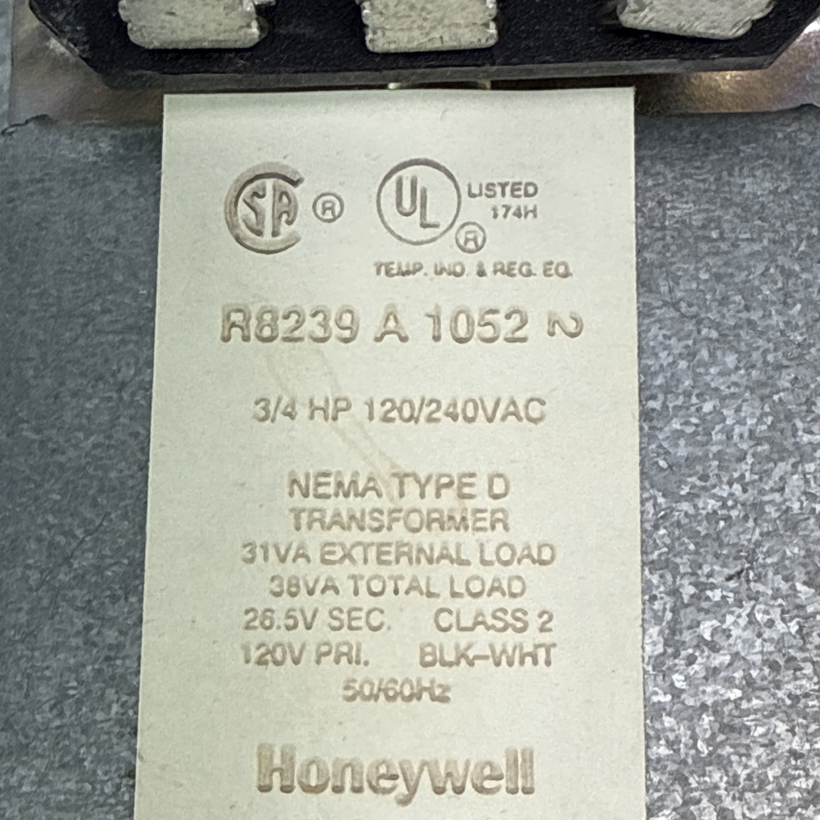 Honeywell TradeLine Fan Center R8239 A 1052 Preowned Good Condition