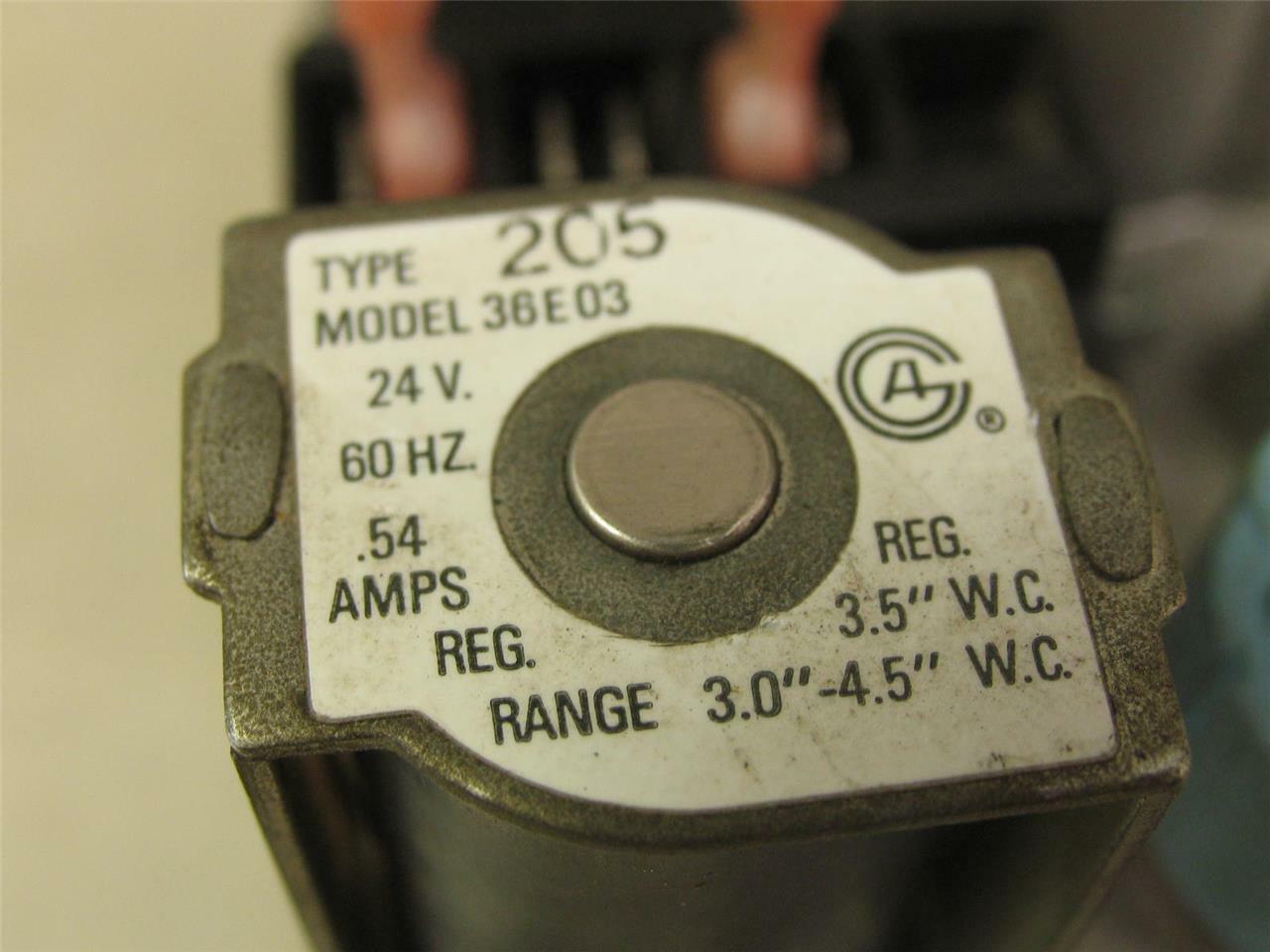White Rodgers 36E03 205 HVAC Furnace Gas Valve
