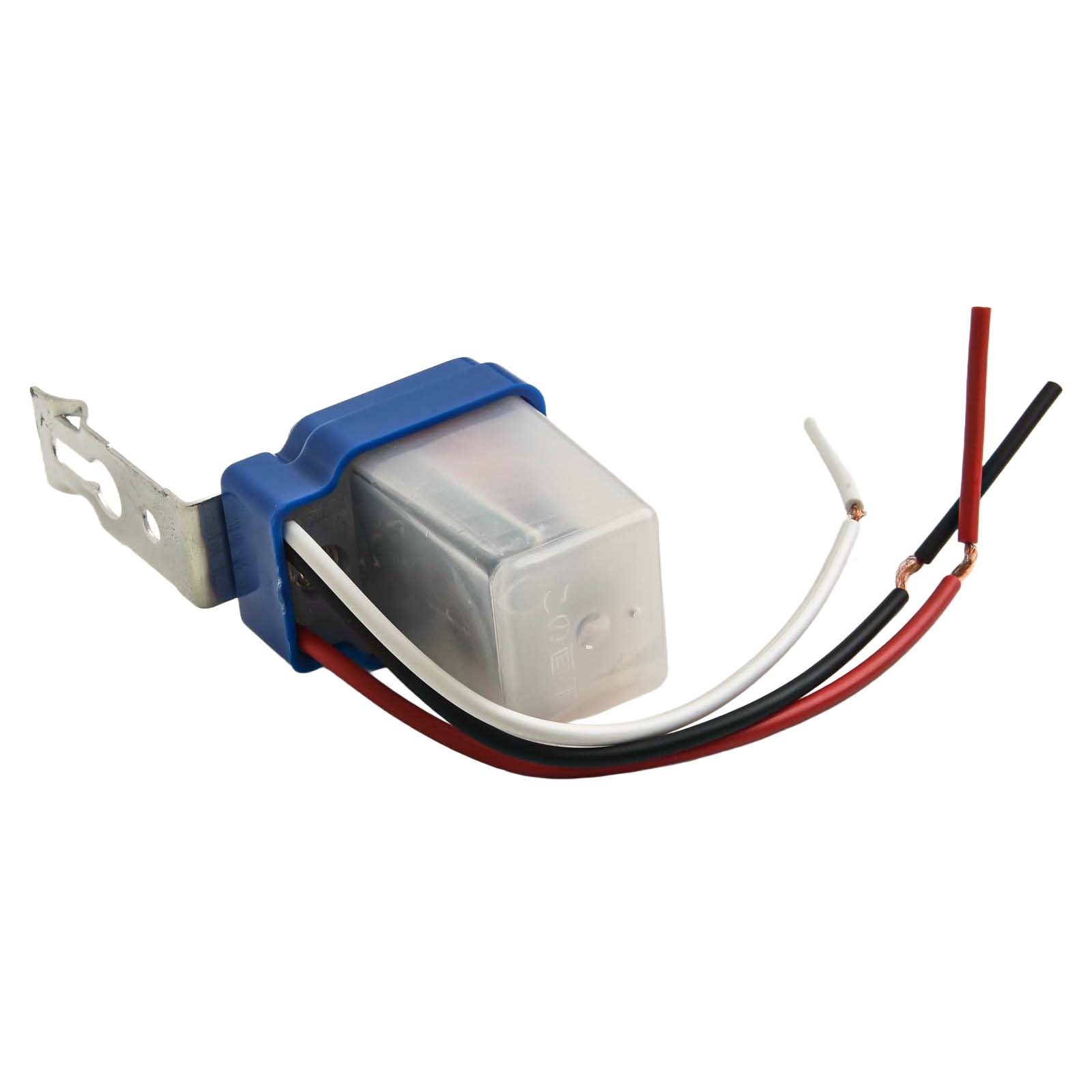 Auto On Off Light Sensor Switch 3Pcs AC 220V 10A for Gardens and Streets