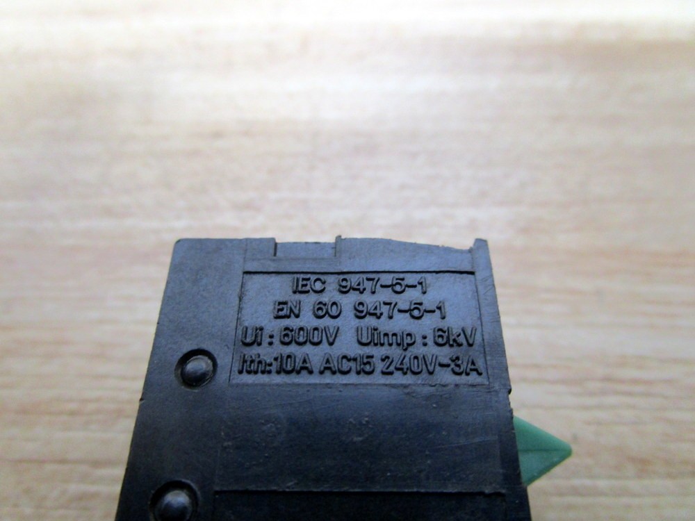 Telemecanique ZB2-BE101 Schneider Block