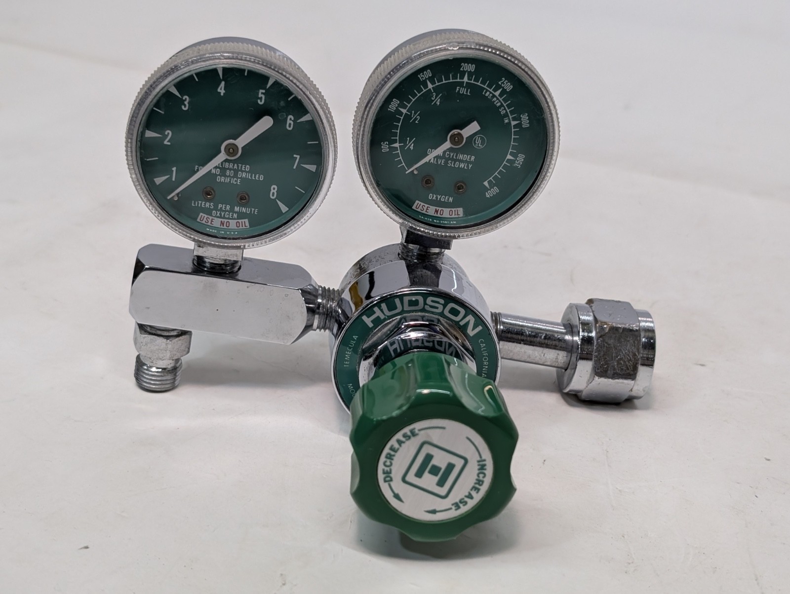Hudson Model 2640 Medical Oxygen Pressure Regulator, Individual Item
