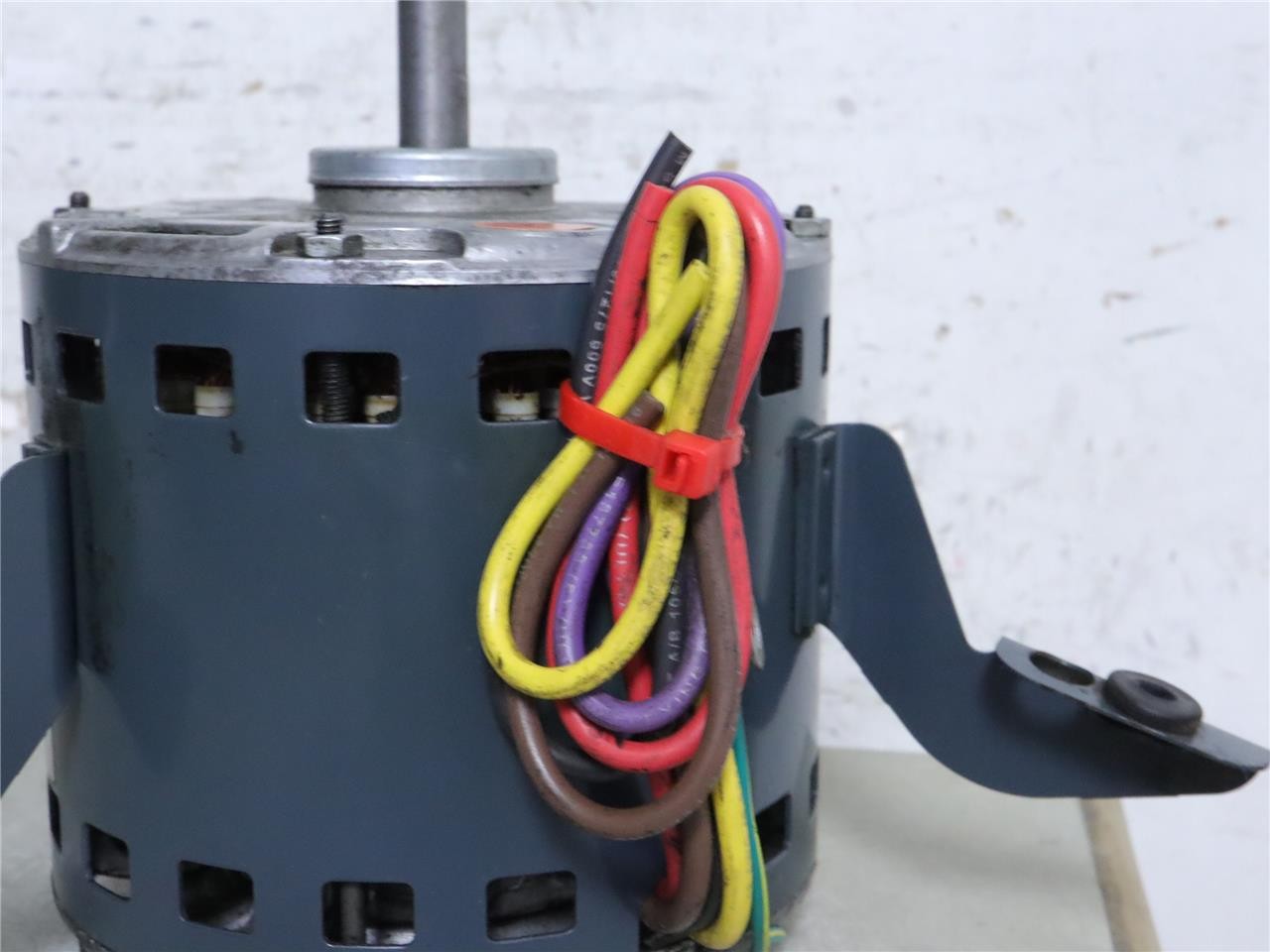 GENTEQ Motors 5KCP39LGP545BS Blower Motor 1/3HP 200/230V 1080RPM C729111P01