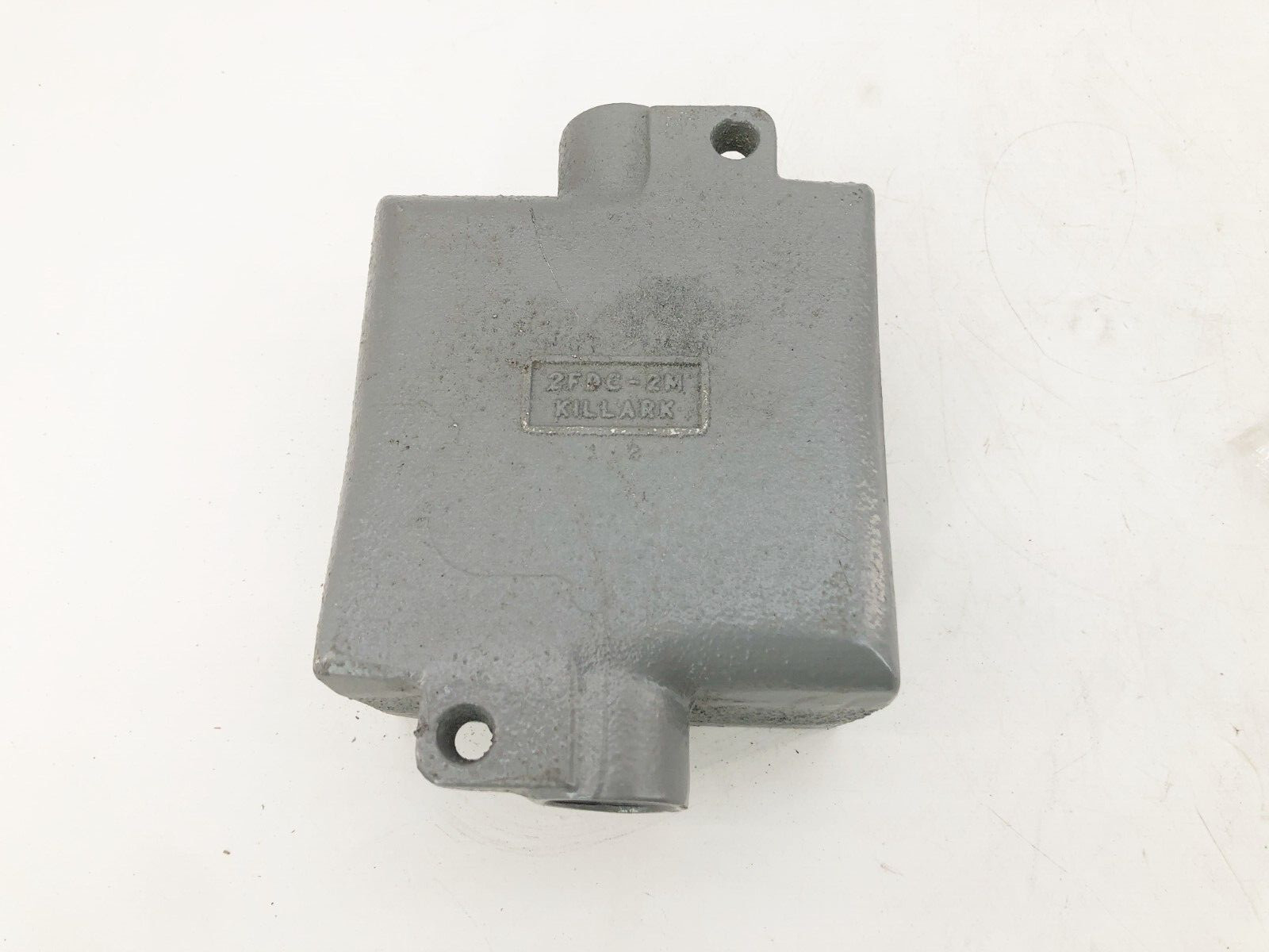 New Killark 2FDC-2M Device Box 3/4″ Hub 50.0 Cu. In Capacity