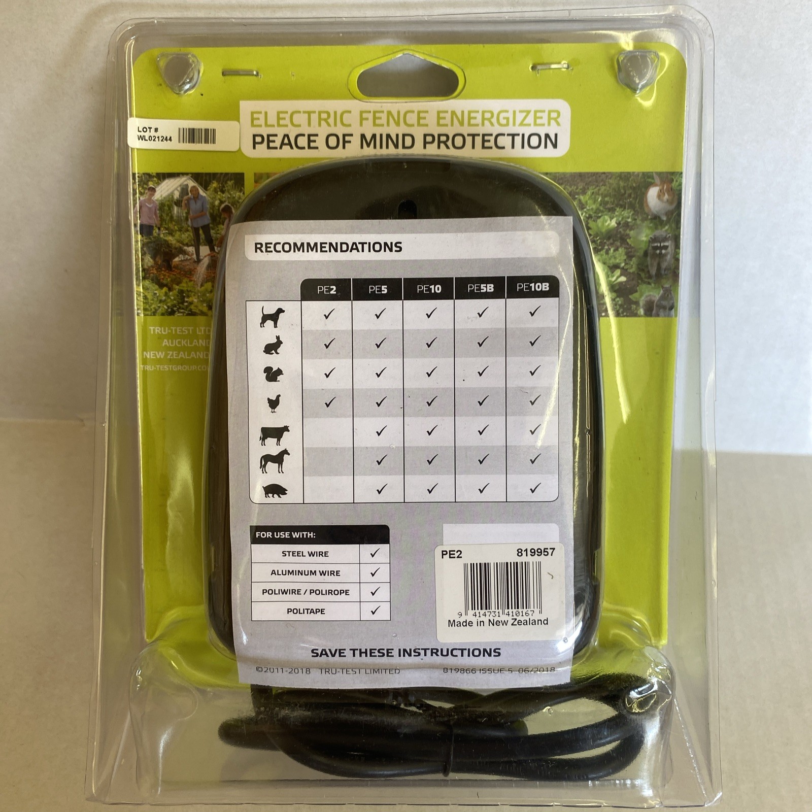 Patriot PE5 Electric Fence Energizer 5 Miles/20 Acres 0.20 Joule NIP