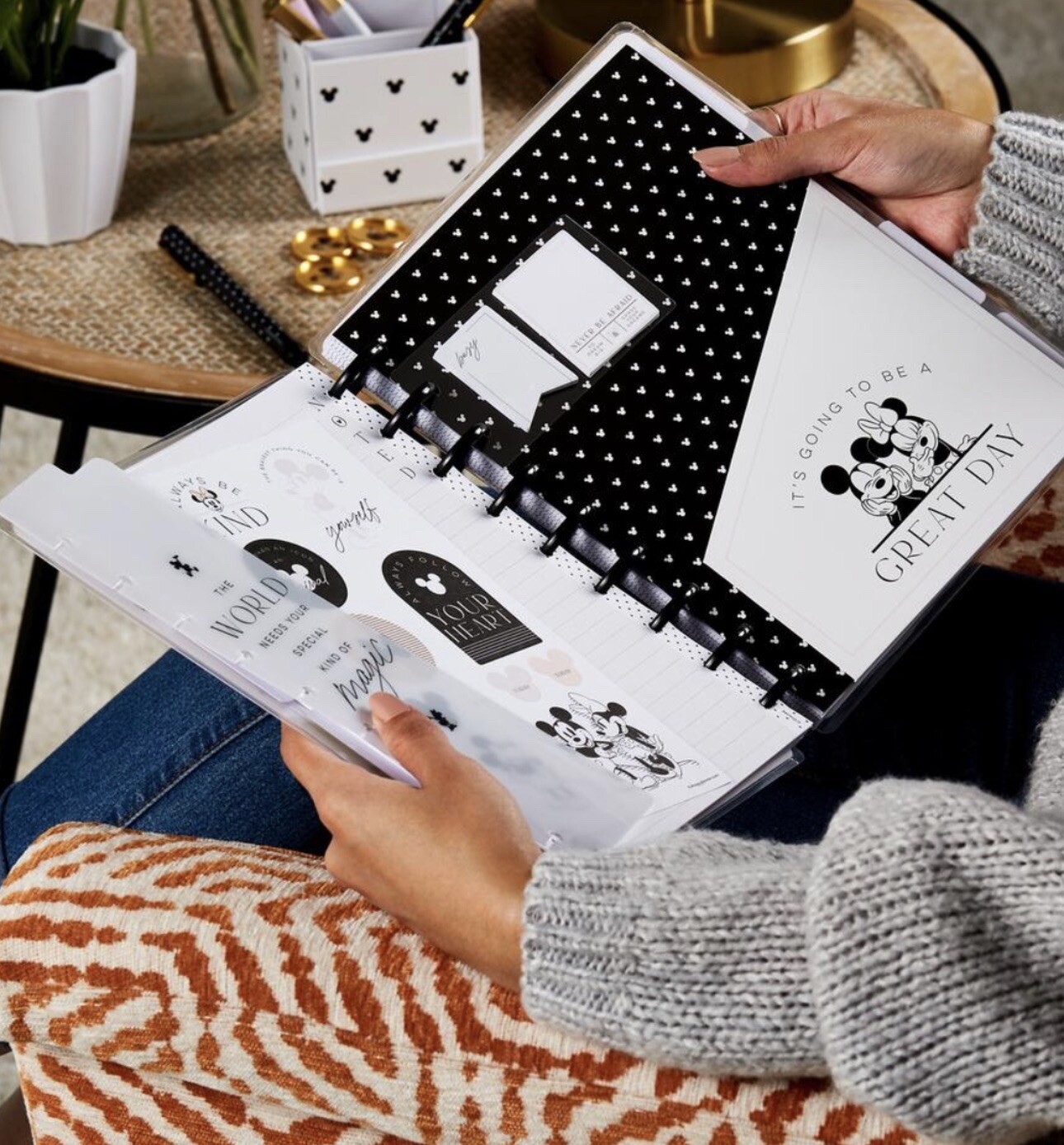 The Happy Planner – Disney Modern Mickey & Minnie Mouse Classic Accessory Pack
