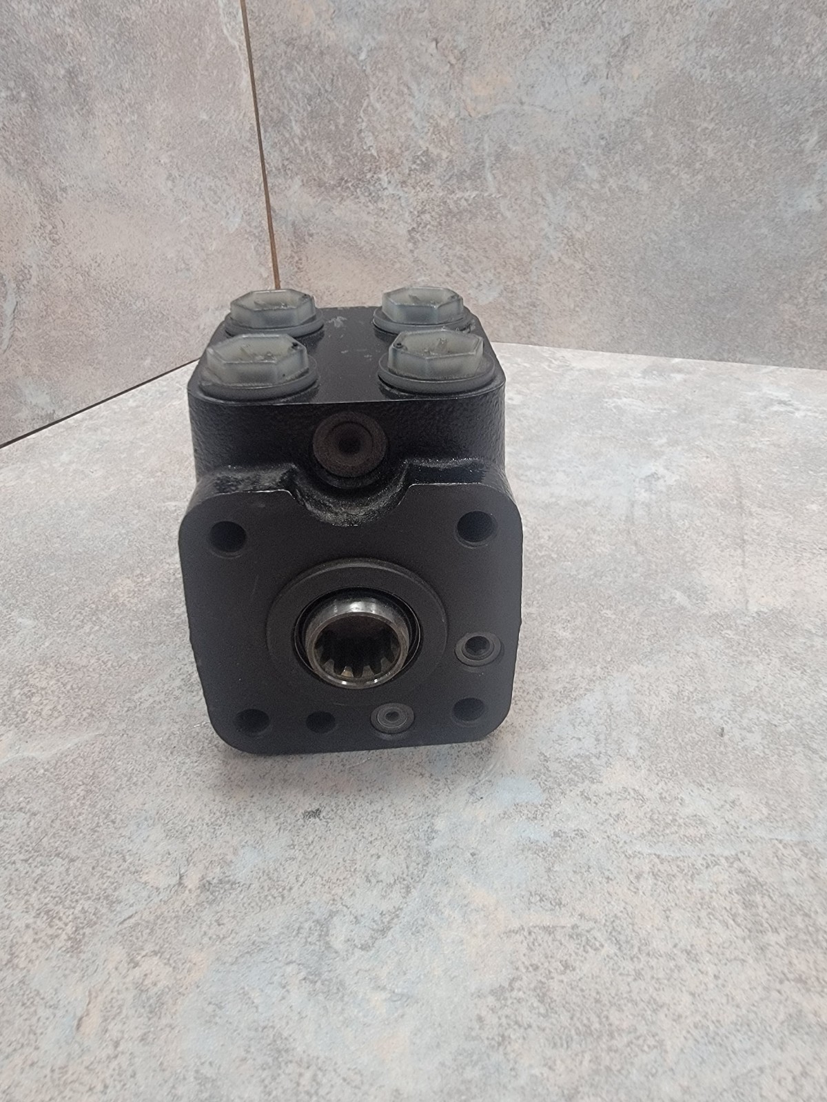 New Oem Danfoss 150N2101 Steering Unit OSPC 80 ON