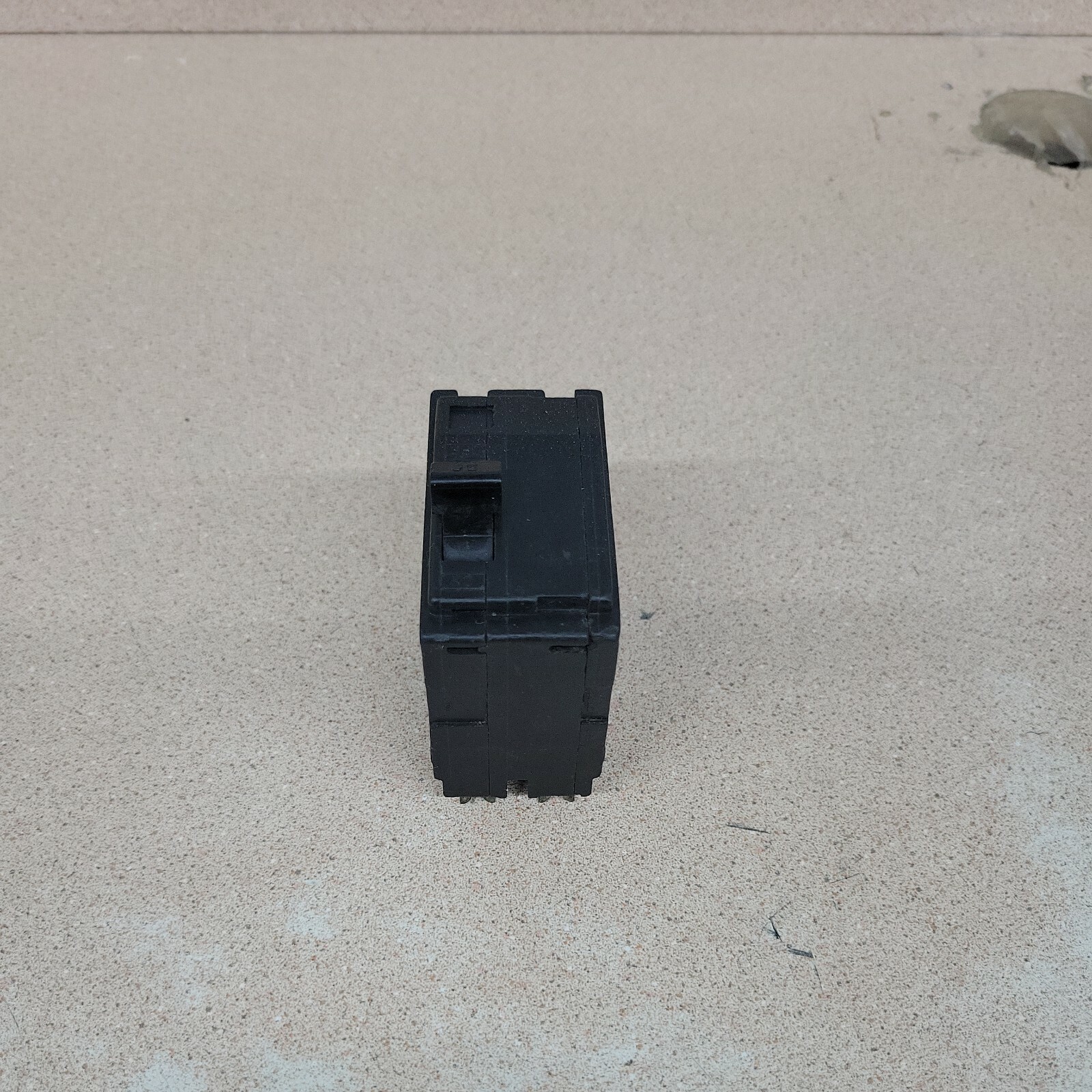 SQUARE D QO QO230 2 POLE 30 AMP 240 V BLACK PUSH IN CIRCUIT BREAKER AB