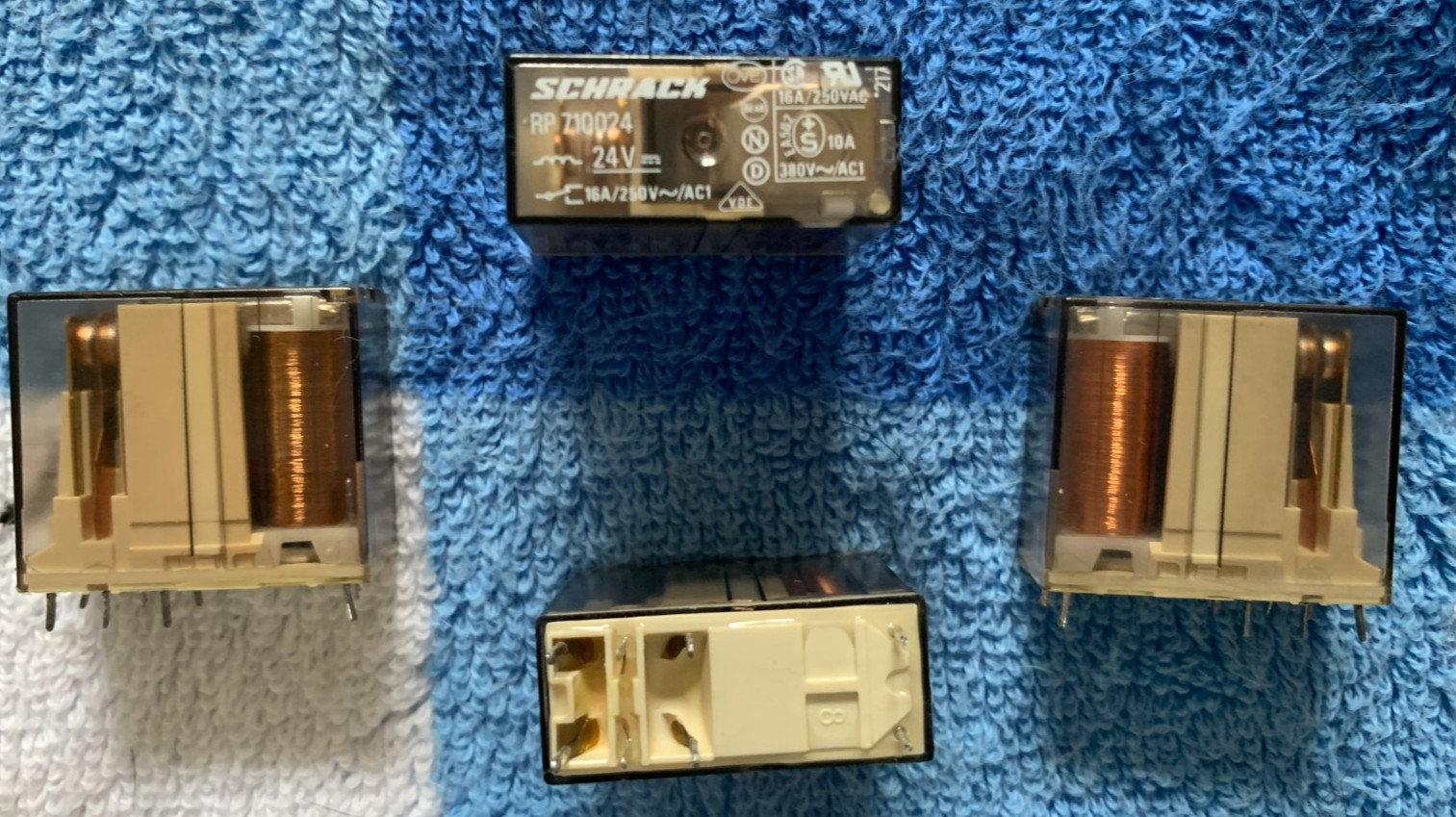 Schrack RP710024 24VDC Coil, 16A 250VAC DPDT Contacts PCB Mount Relays NOS