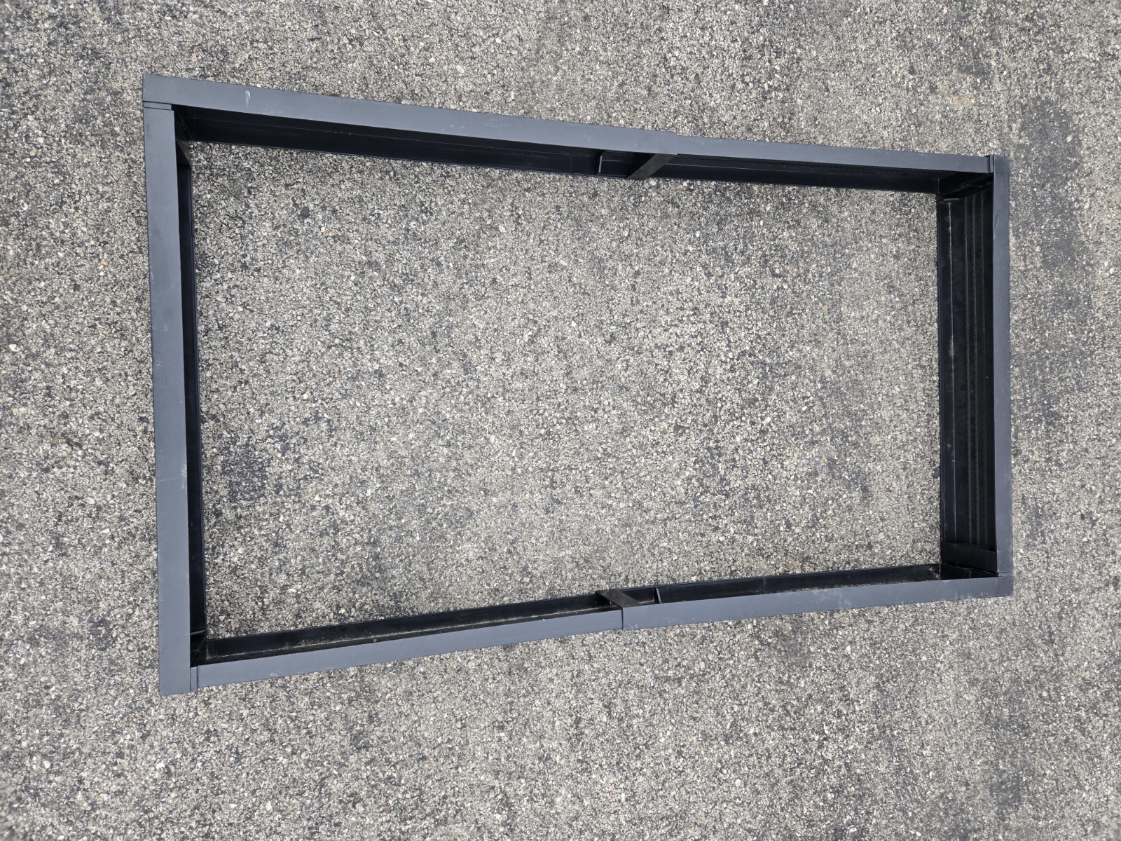 Safe Strap 7 Inch Black Plastic Adjustable Pallet Guard Protector Set of 4