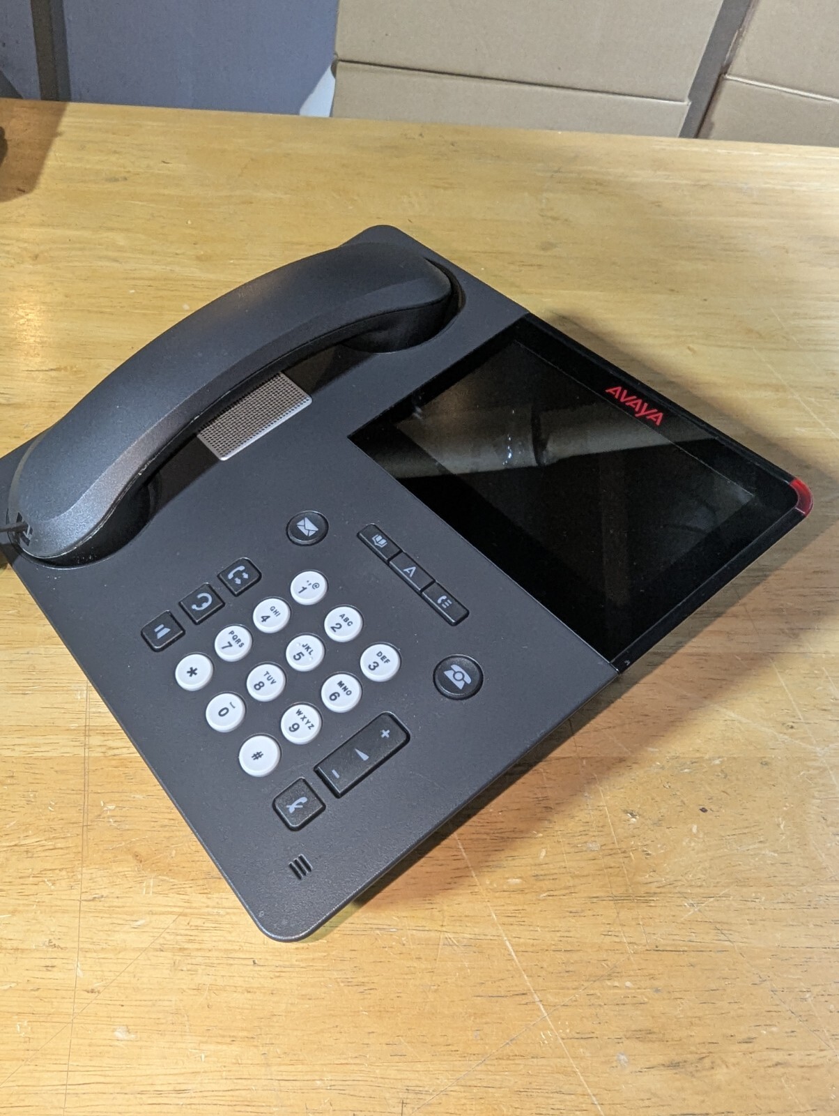 Avaya Touchscreen Office IP Phone Handset & Base VoIP 9641GS Business Desk Phone
