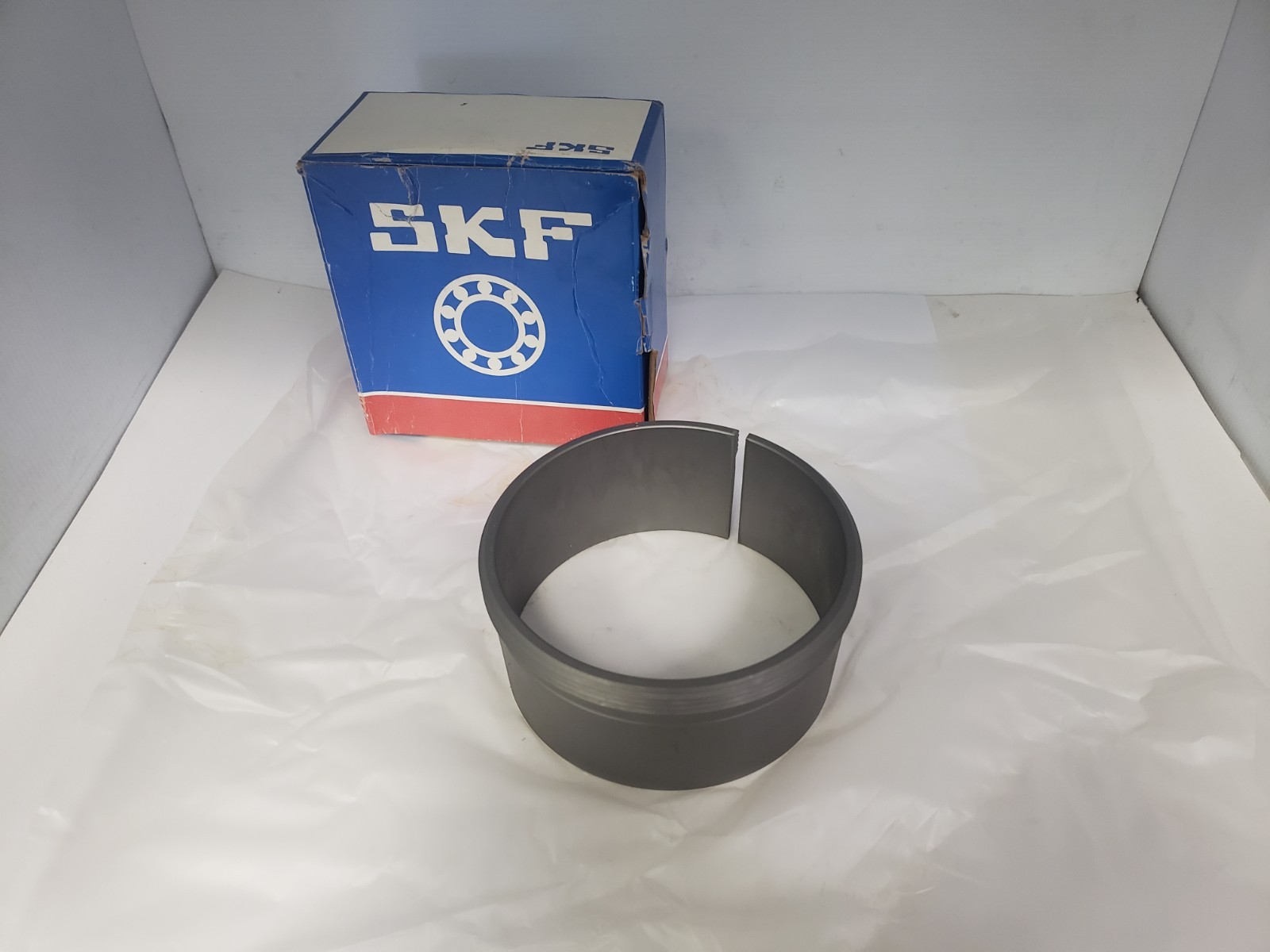 SKF AHX 3030 WITHDRAWAL SLEEVE BORE DIAMETER 145mm WIDTH 72mm, NIB