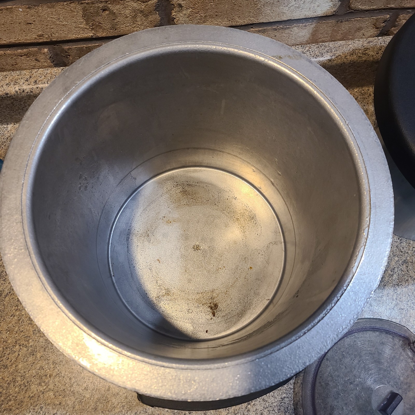 Frontier Kettle 12QT Food Warmer Cast Aluminum With Insert No ladle