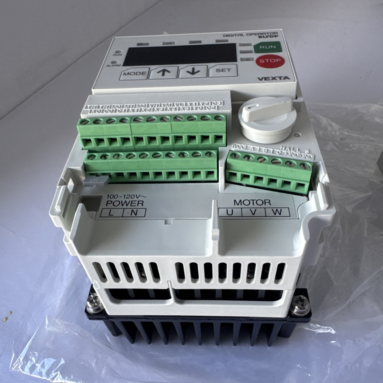 Oriental Motor BLFD200A2 Vexta Brushless DC Motor Driver 200W FAST SHIP VEXTA