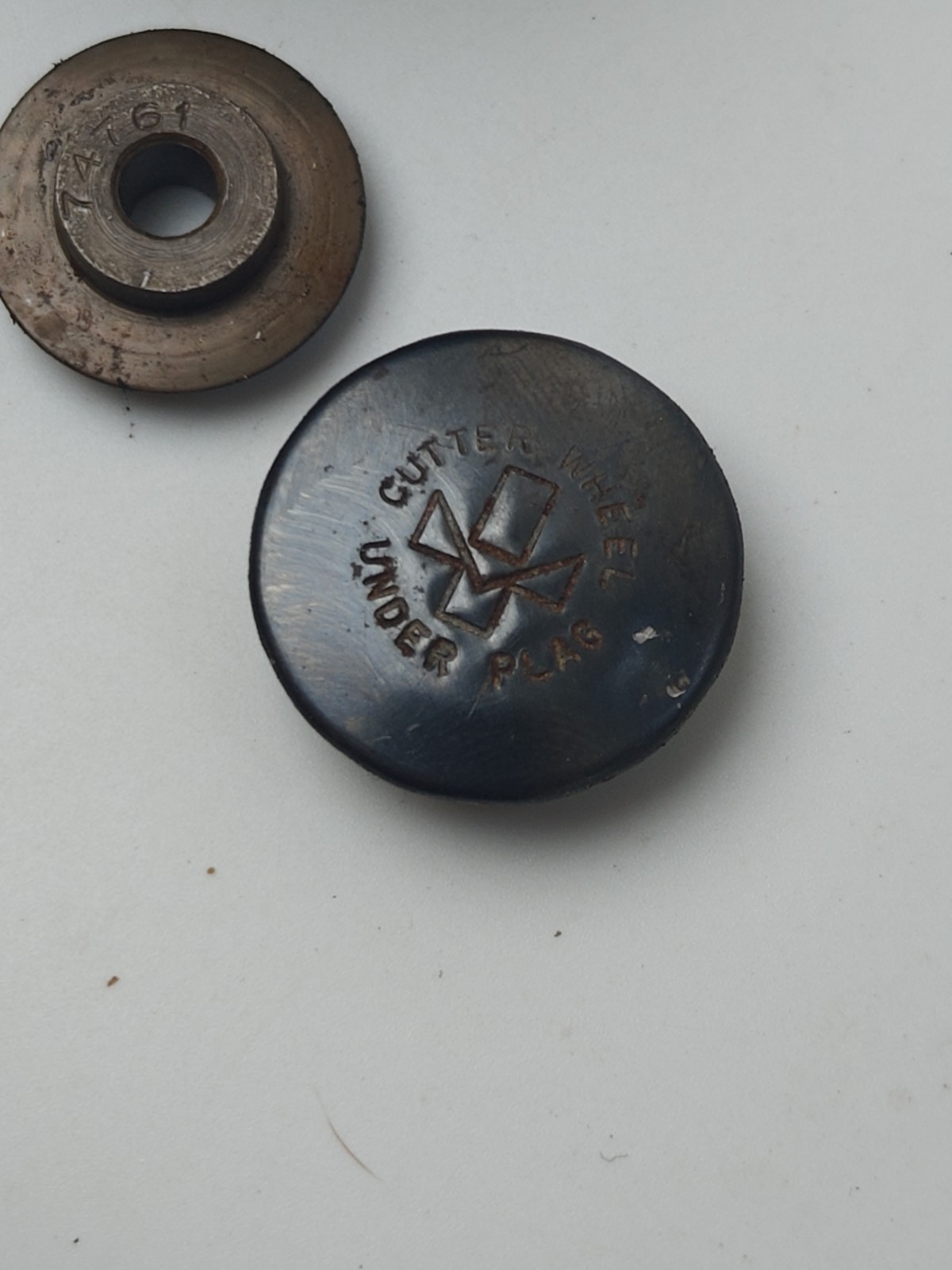 Gould Imperial Adjust-O-Matic Tube Pipe Cutter #206-FB 3/8″- 2-5/8″ Extra Wheel