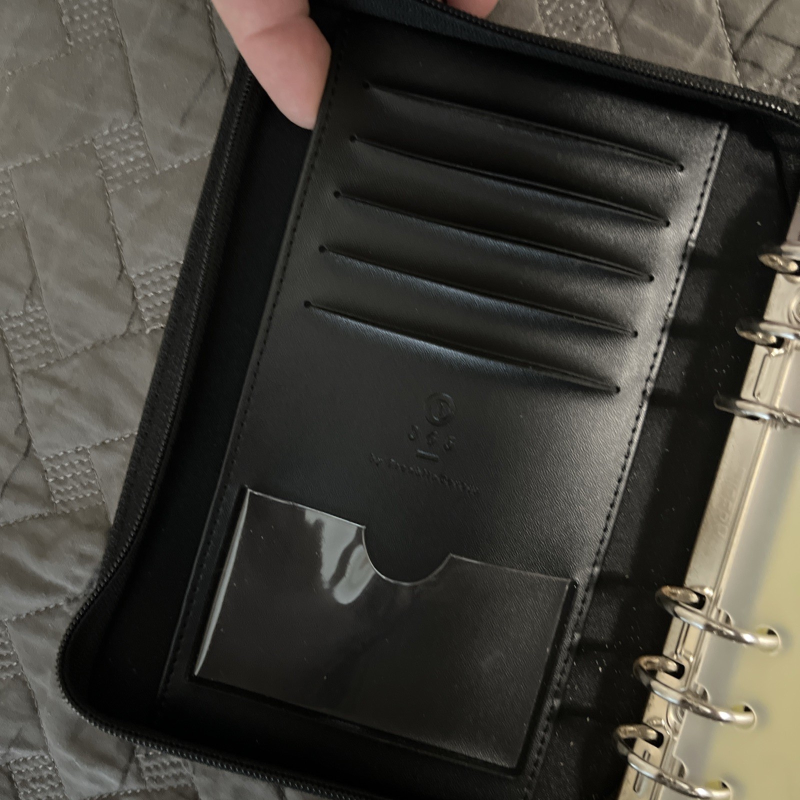 Franklin Covey 365 Classic 6-Ring Binder Organizer Black Orange Crocodile Zip