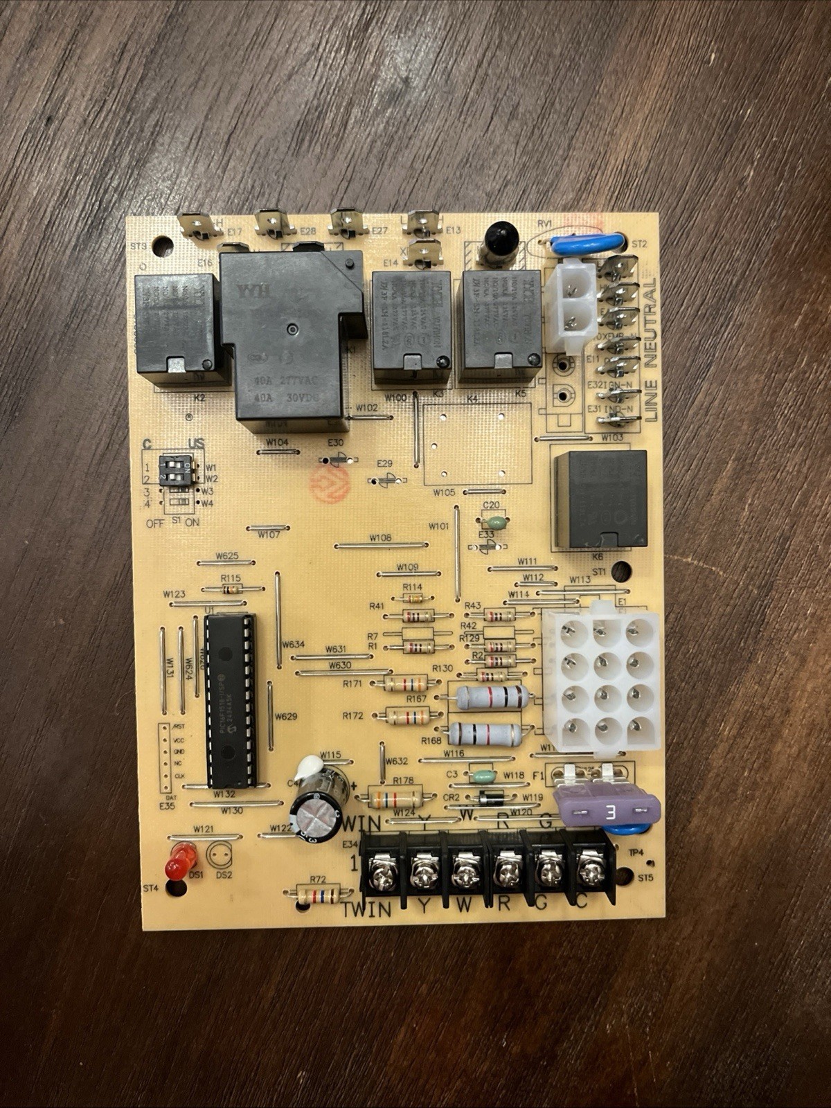 Furnace Control Board 50A55-743for Circuit Board 0130F00005S B18099-26 B1809926S