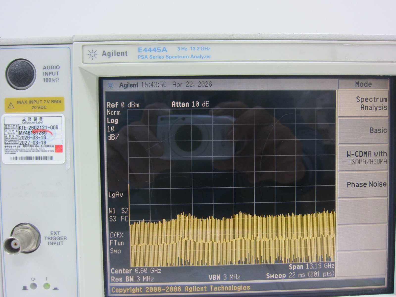 HP/KEYSIGHT/ Agilent E4445A 3Hz-13.2 GHz Spectrum Analyzer with Opts, Calibrated