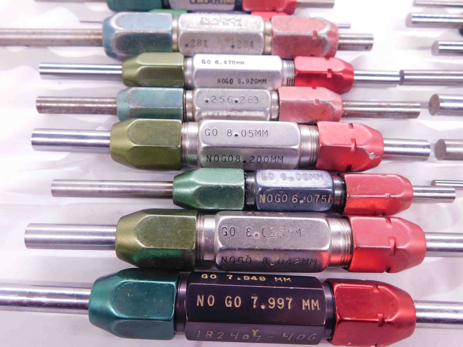 22 PC LOT OF ASSORTED PIN PLUG GAGES APROX SIZE RANGE 2.5000mm TO 8.5000mm