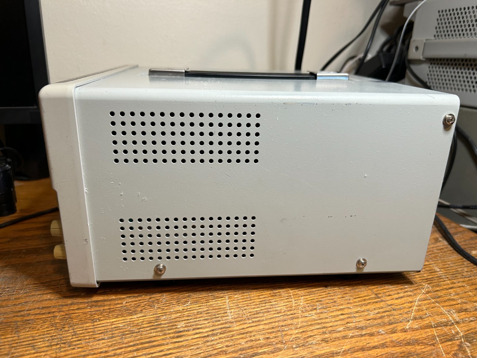 Working DC Linear Regulated Power Supply Quad Independent Output Tenma 72-6905