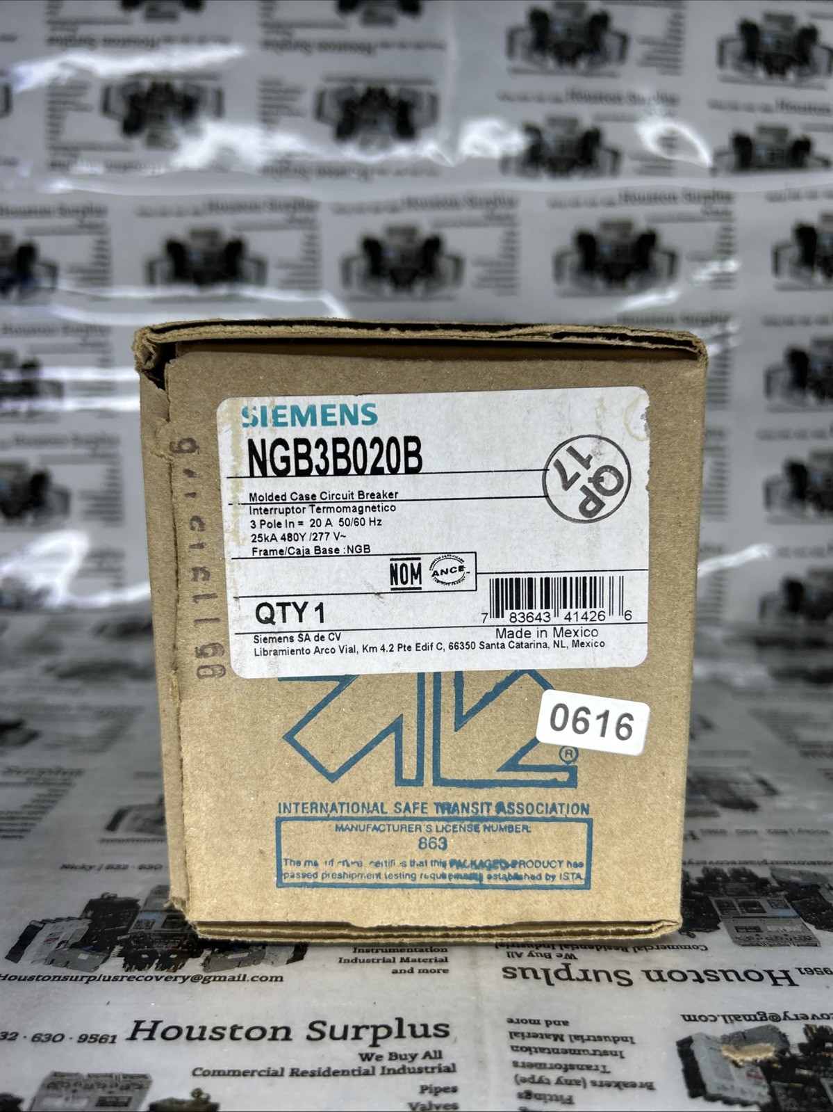 Siemens NGB3B020 3-Pole20 Amp Circuit Breaker – White New Open Box Tested #616