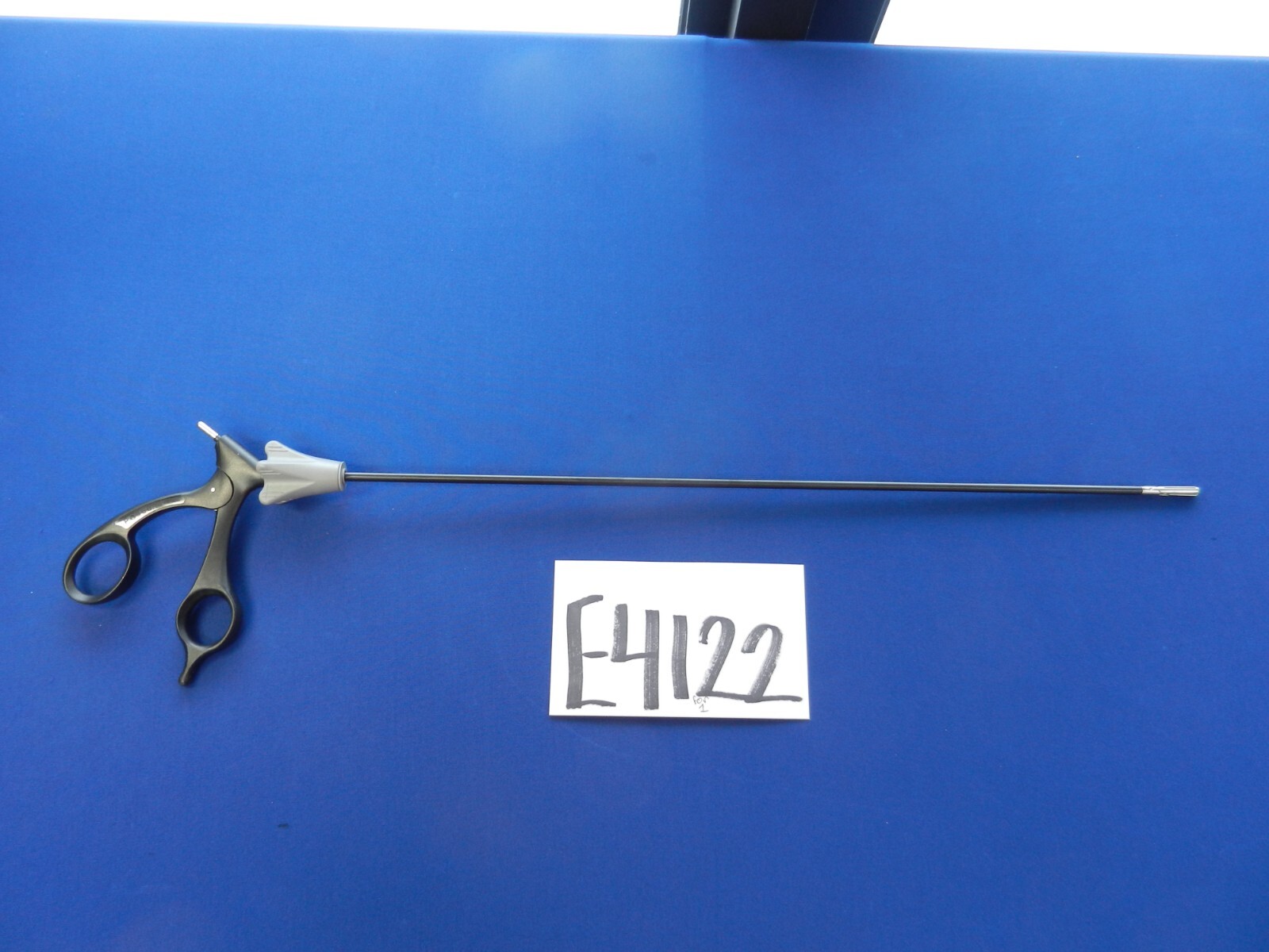 E4122 Aesculap PO217R Adtec 5.0mm x 42cm Laparoscopic Grasper