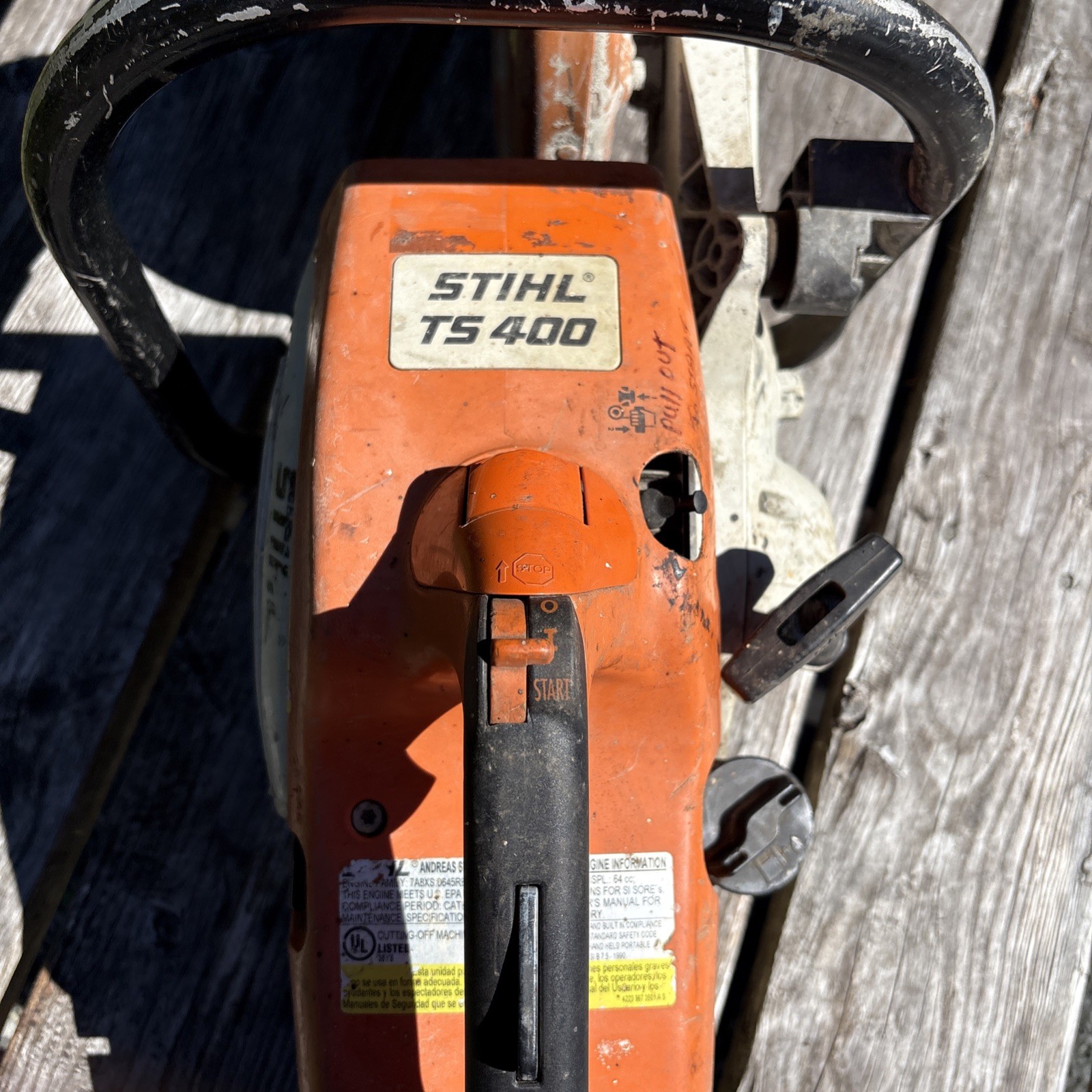STIHL TS 400 Gasoline Handheld Cut-Off Concrete Saw, 14 in Max Blade Works Well
