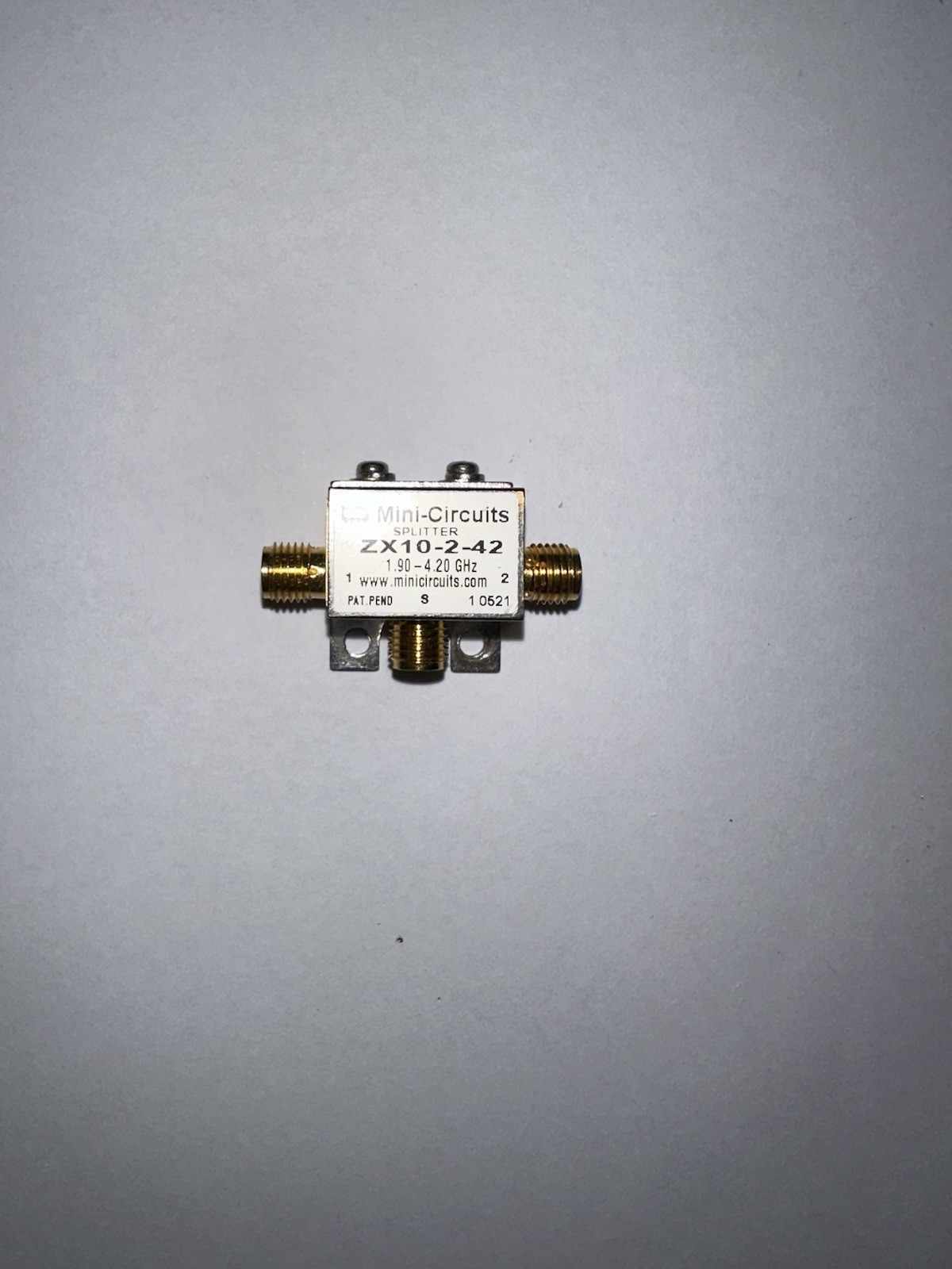 XZ10-2-42 SPLITTER 1.90 – 4.20 GHz