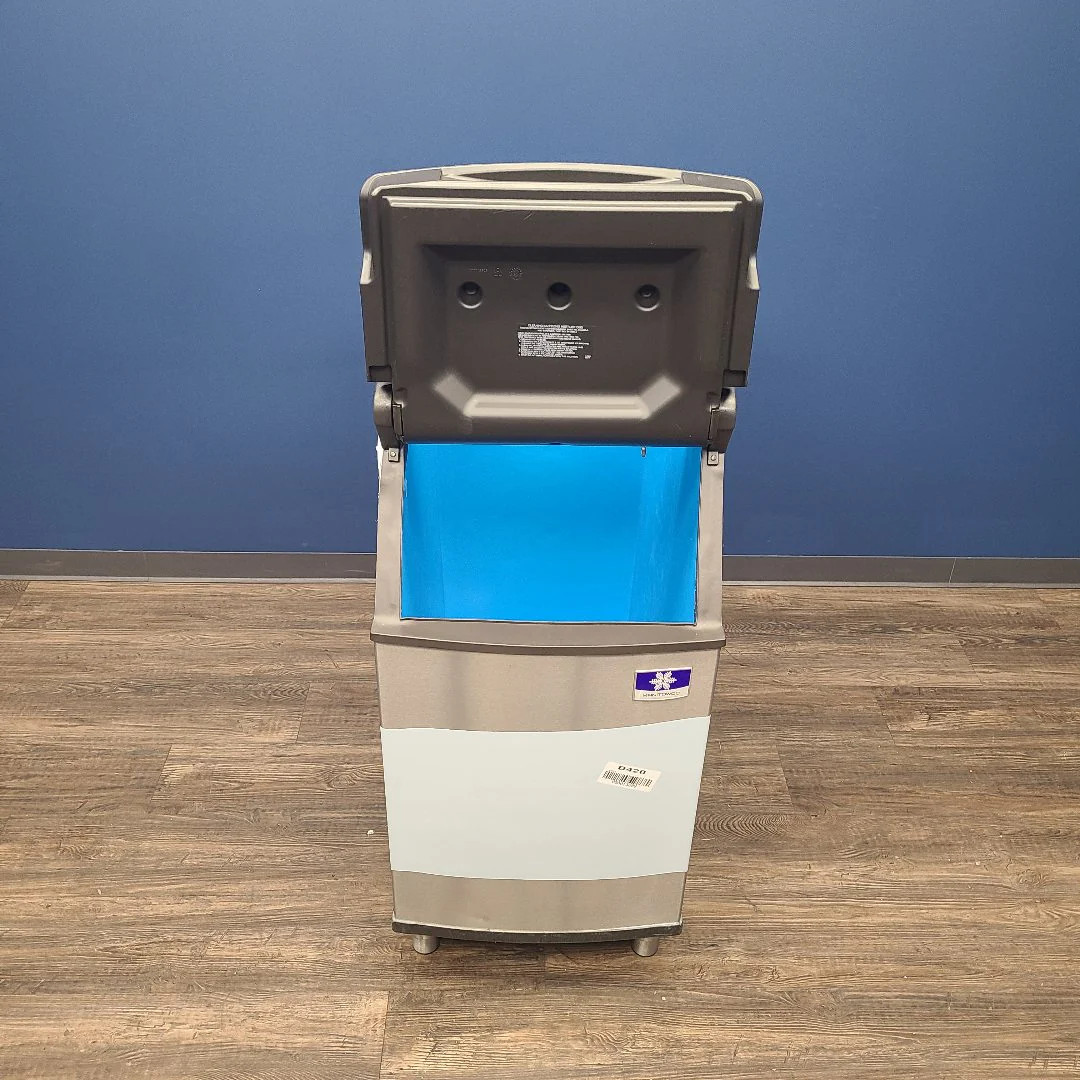 Manitowoc D420 Ice Bin Scratch & Dent 6512