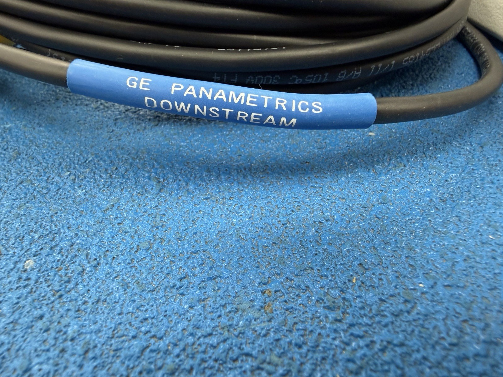 GE DF868 Panametrics Ultrasonic Flowmeter with UTXDR 4 MHz Flow Transducer