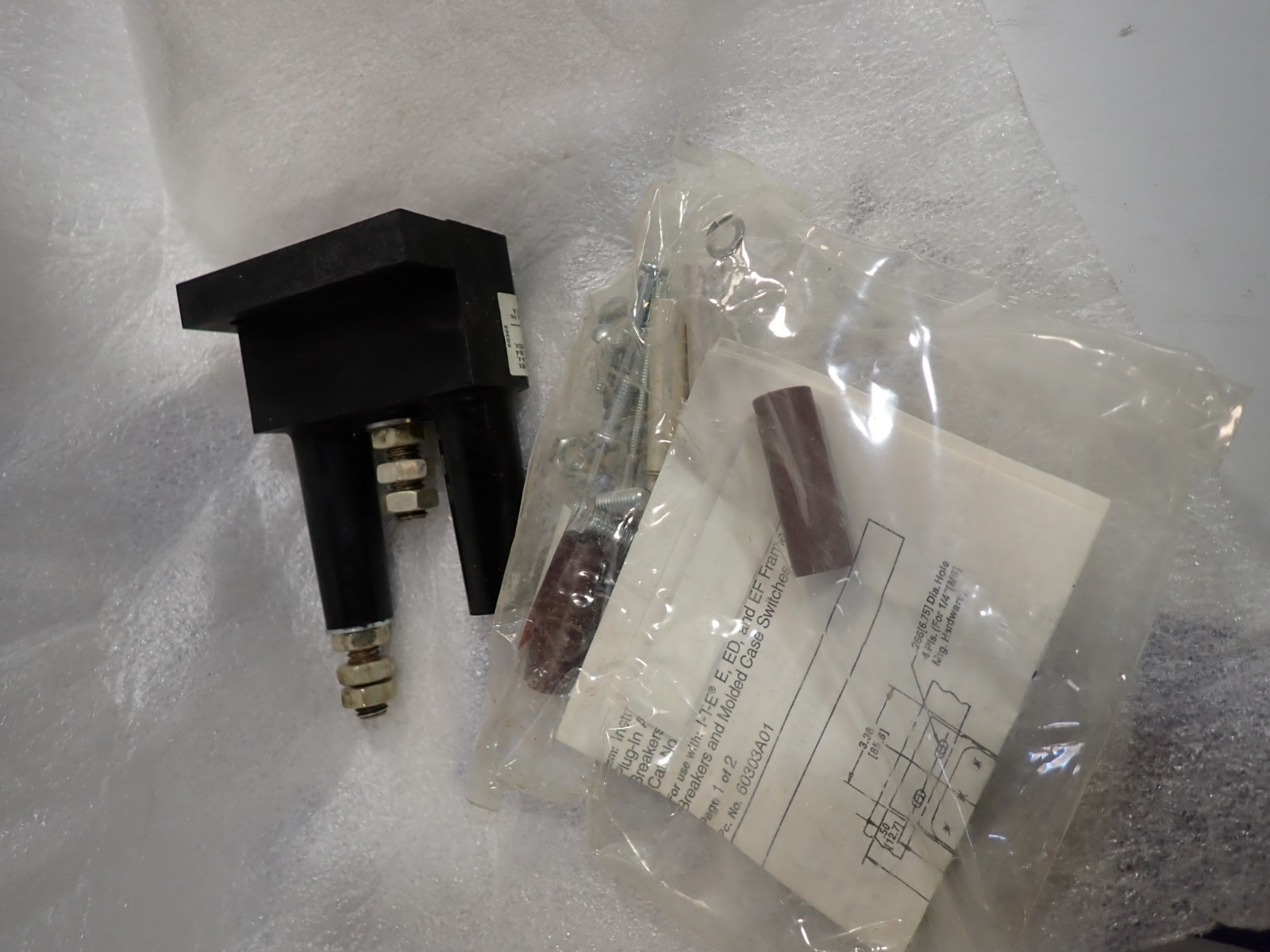 1 NEW in Box SIEMENS PC2638 Plug in Mounting Assembly for ED Breakers to 100A