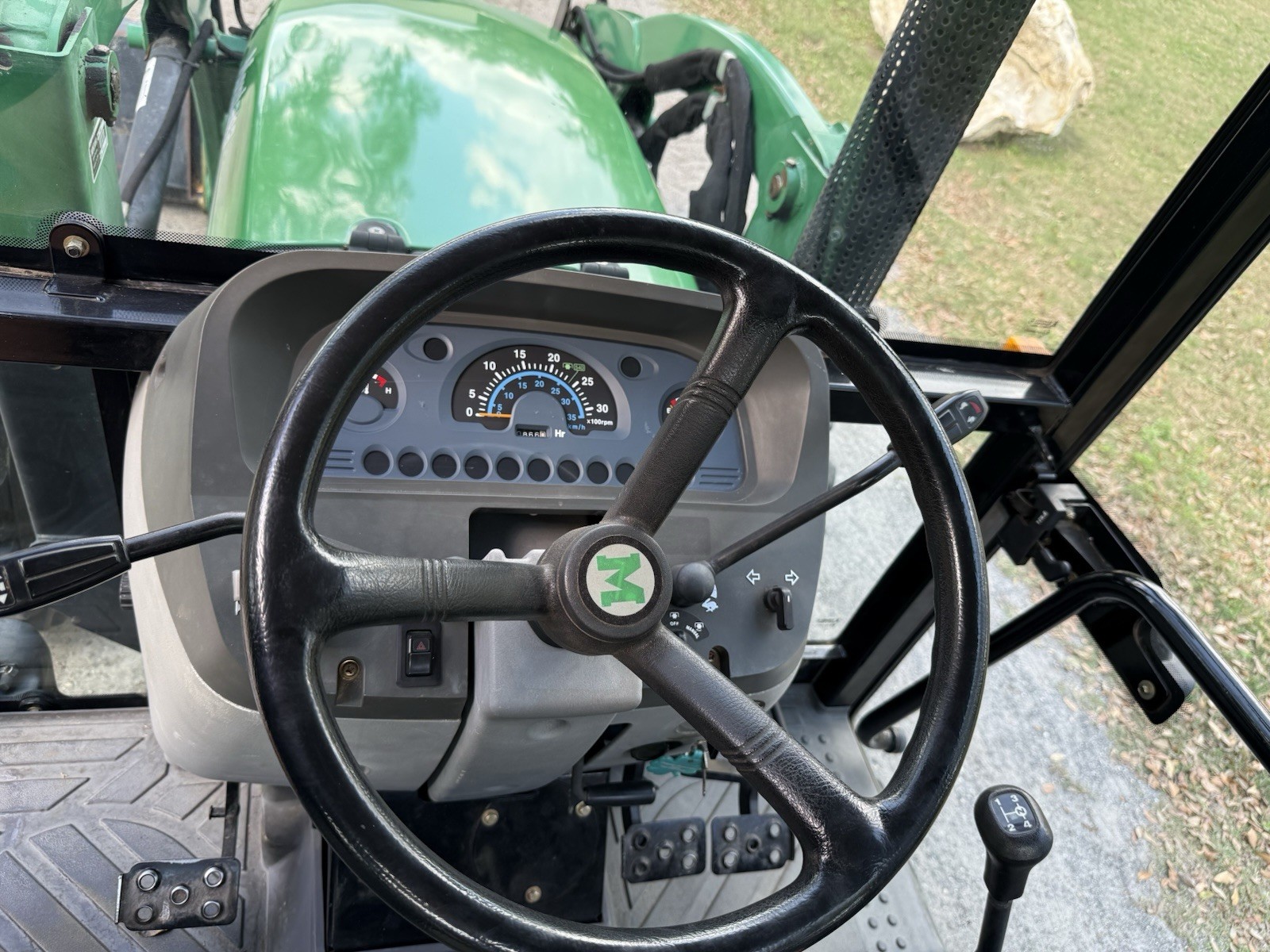 2017 KUBOTA SVL95-2S SKID STEER LOADER – HI FLOW – A/C CAB – JOYSTICKS