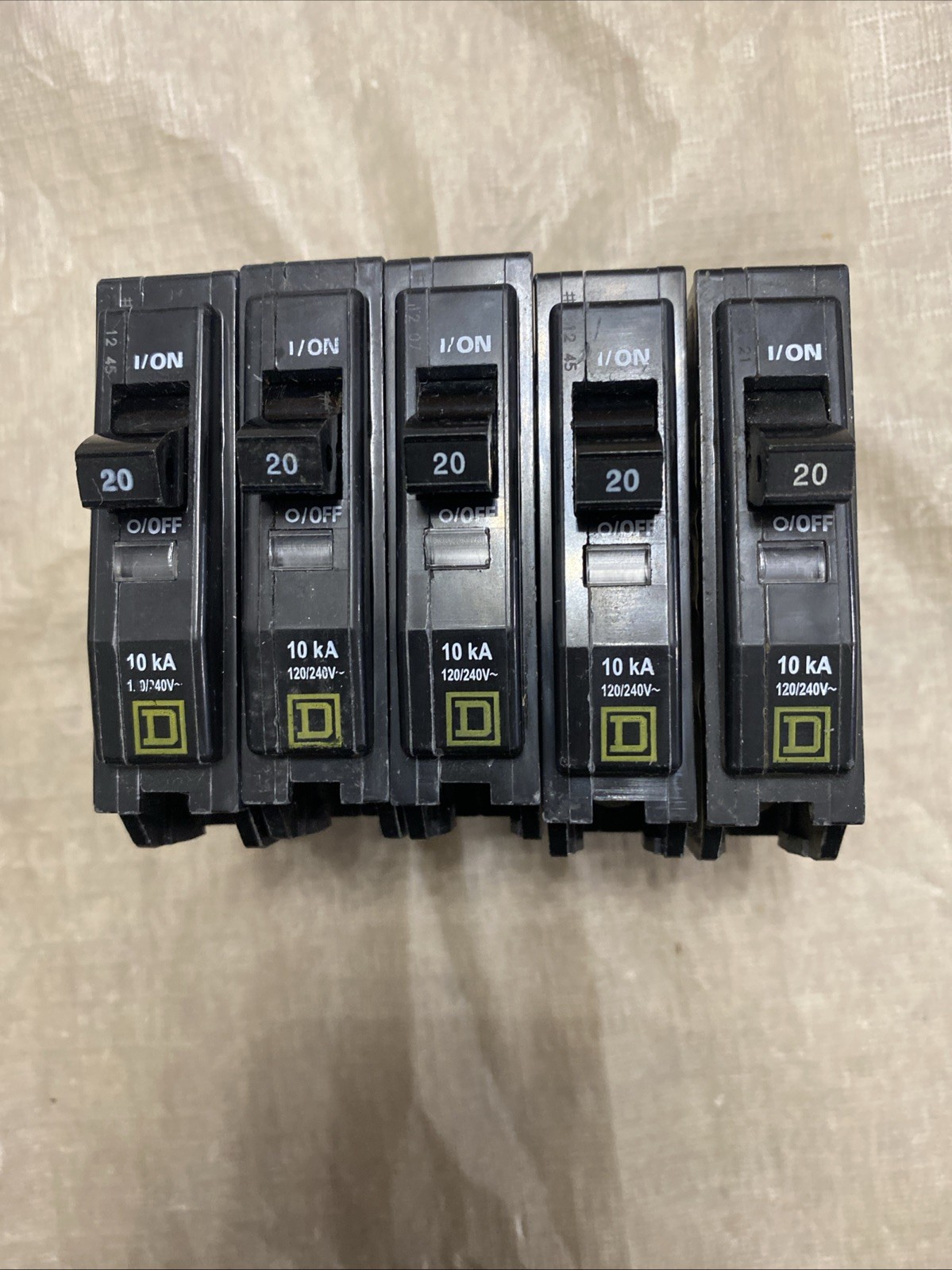 Lot of 5 Square D QO120 20A Circuit Breakers Good Condition