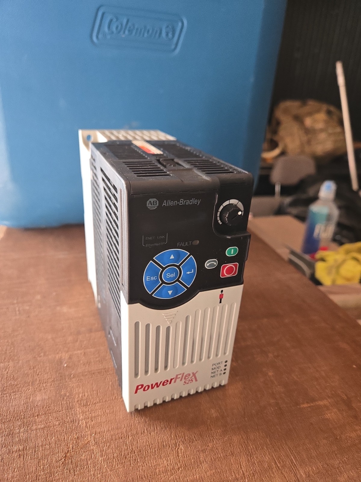 Allen-Bradley PowerFlex 525 VFD 25B-D4P0N104 2 HP 1.5 kW 380-480V IP20