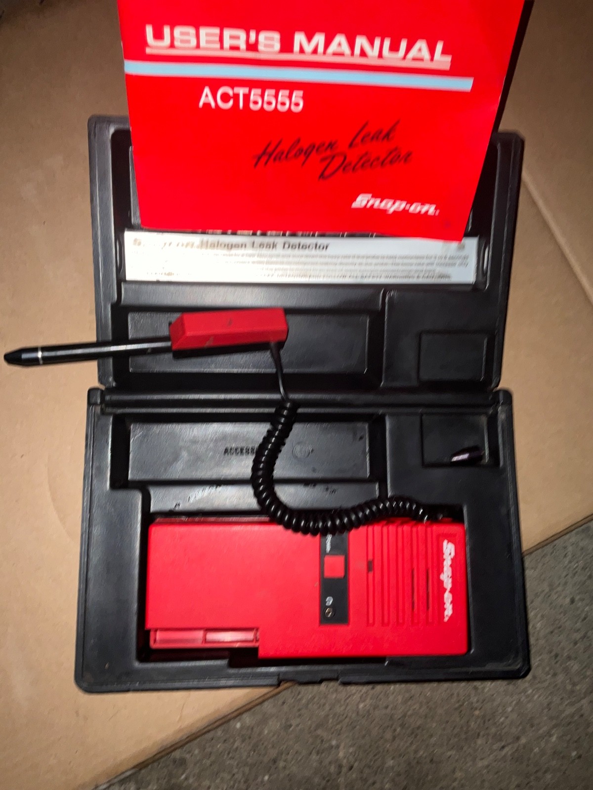 Snap-On ACT5555 Halogen Leak Detector Kit