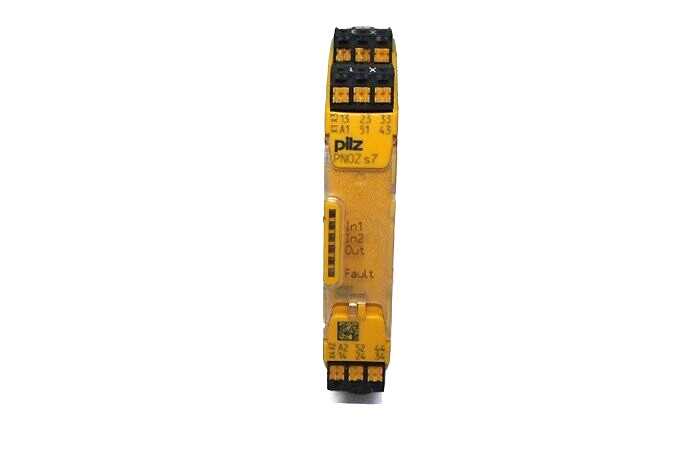 Pilz PNOZ s7 C 24VDC 4n/o 1n/c SAFETY RELAY 751107