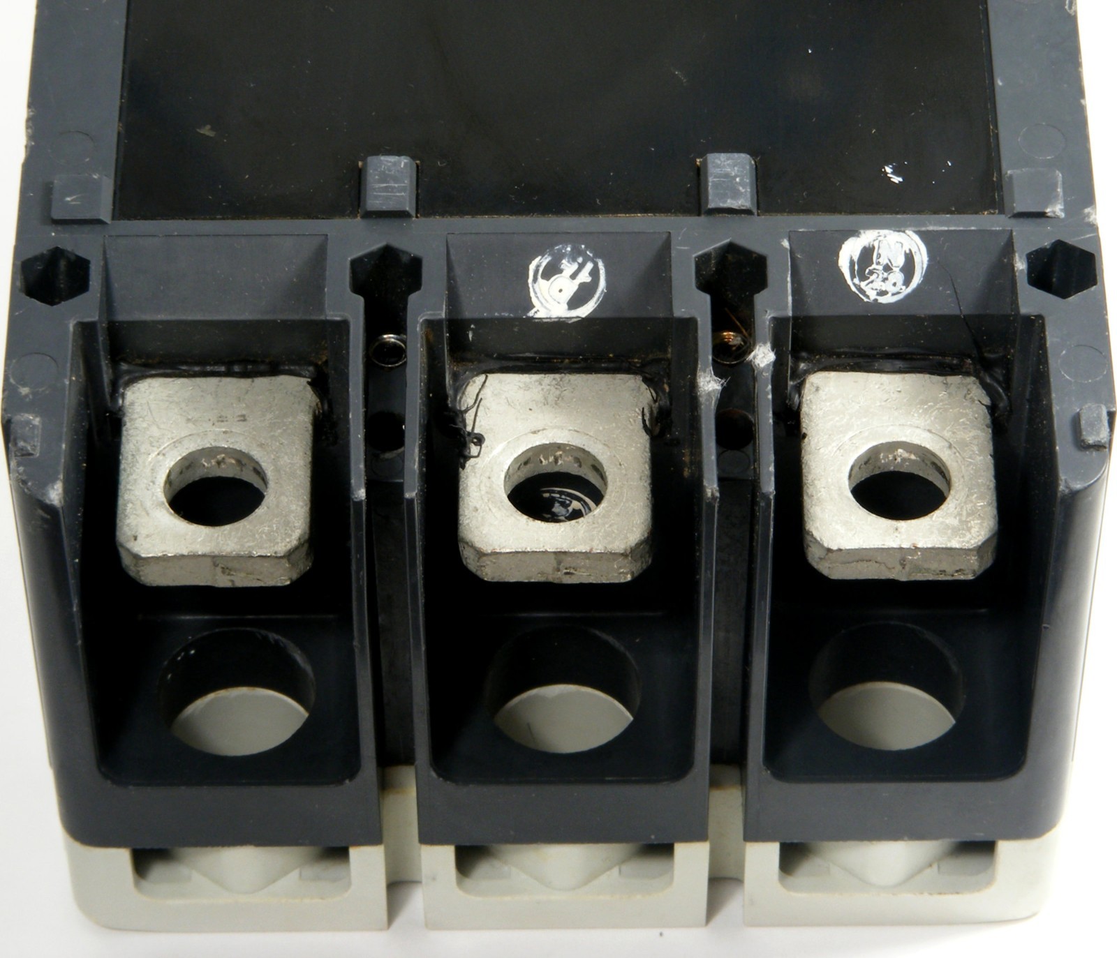 USED Eaton PDG33G0600TFAN Circuit Breaker Assembly, TMTU, 3P 600A 600V 35kA@480V