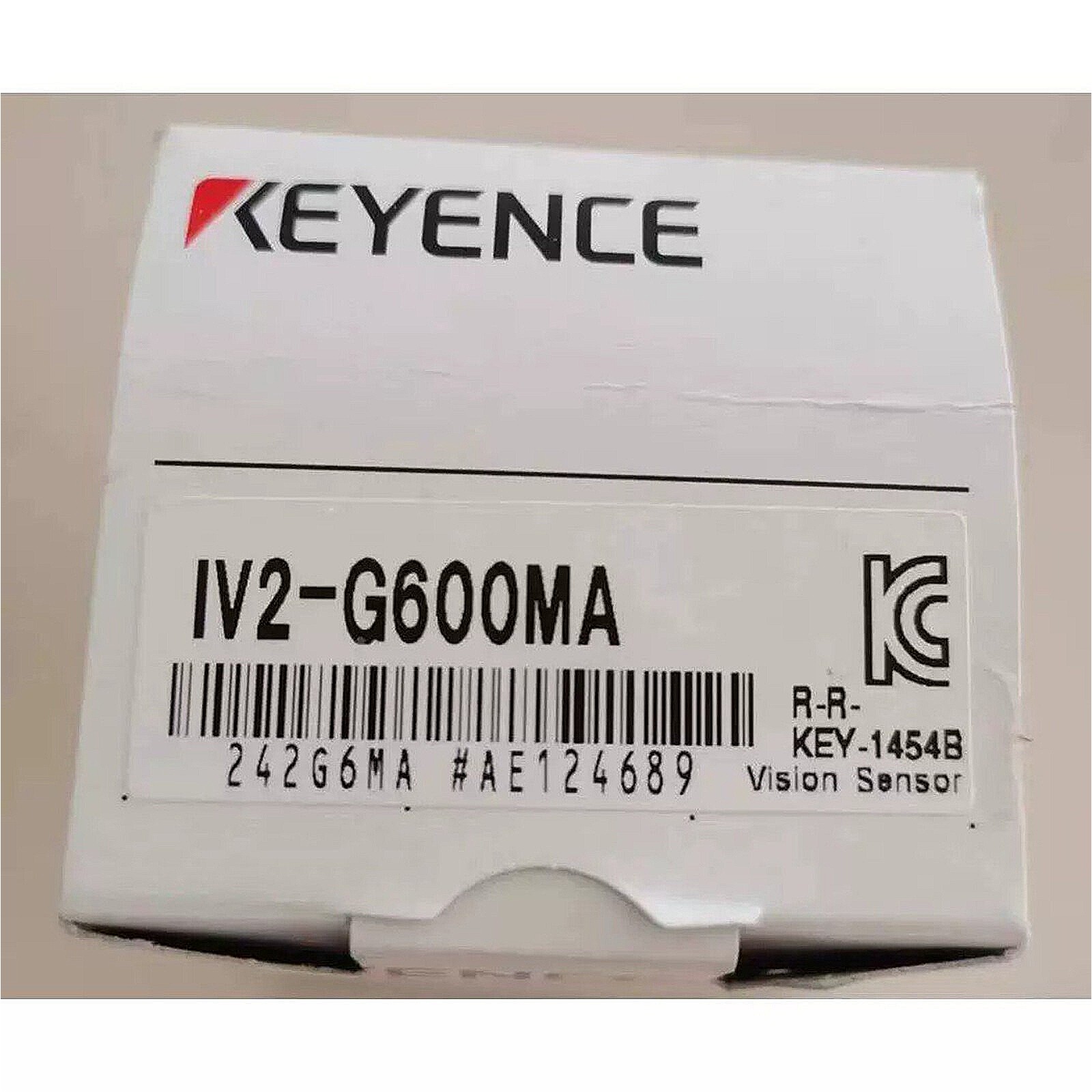 New Keyence IV2-G600MA Sensor In Box IV2G600MA