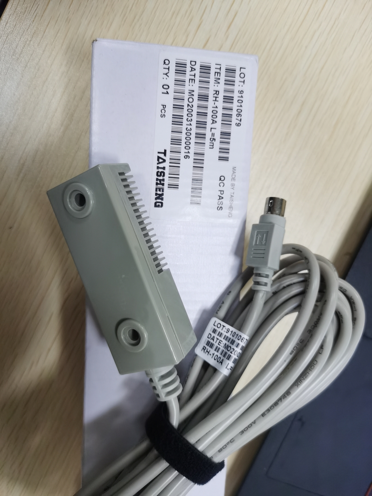 1 pc for new TAISHENG temperature and humidity sensor RH-100A RH-100