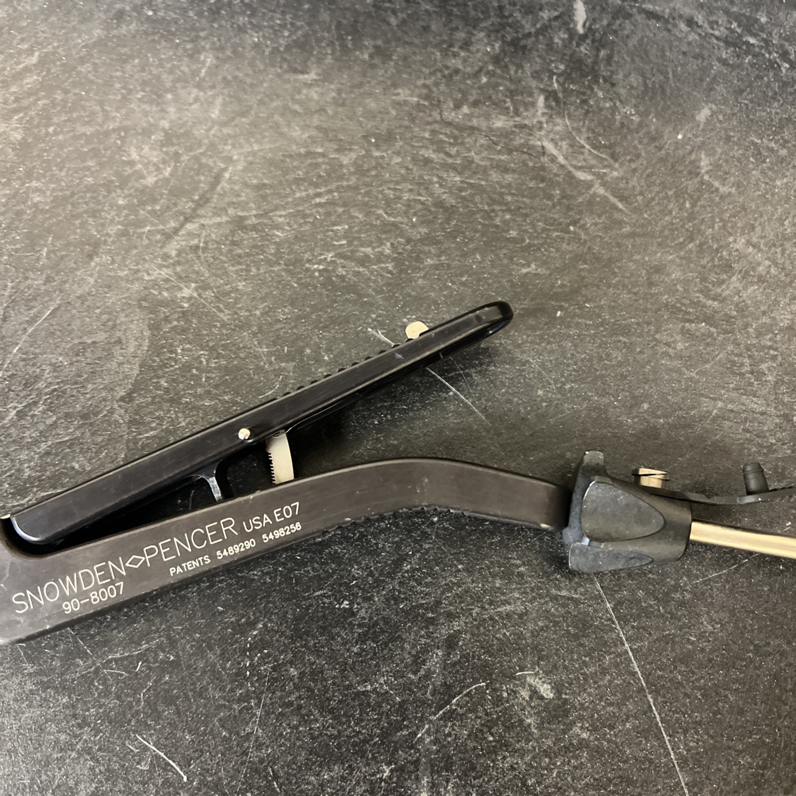 SNOWDEN PENCER NEEDLE HOLDER 90-8007