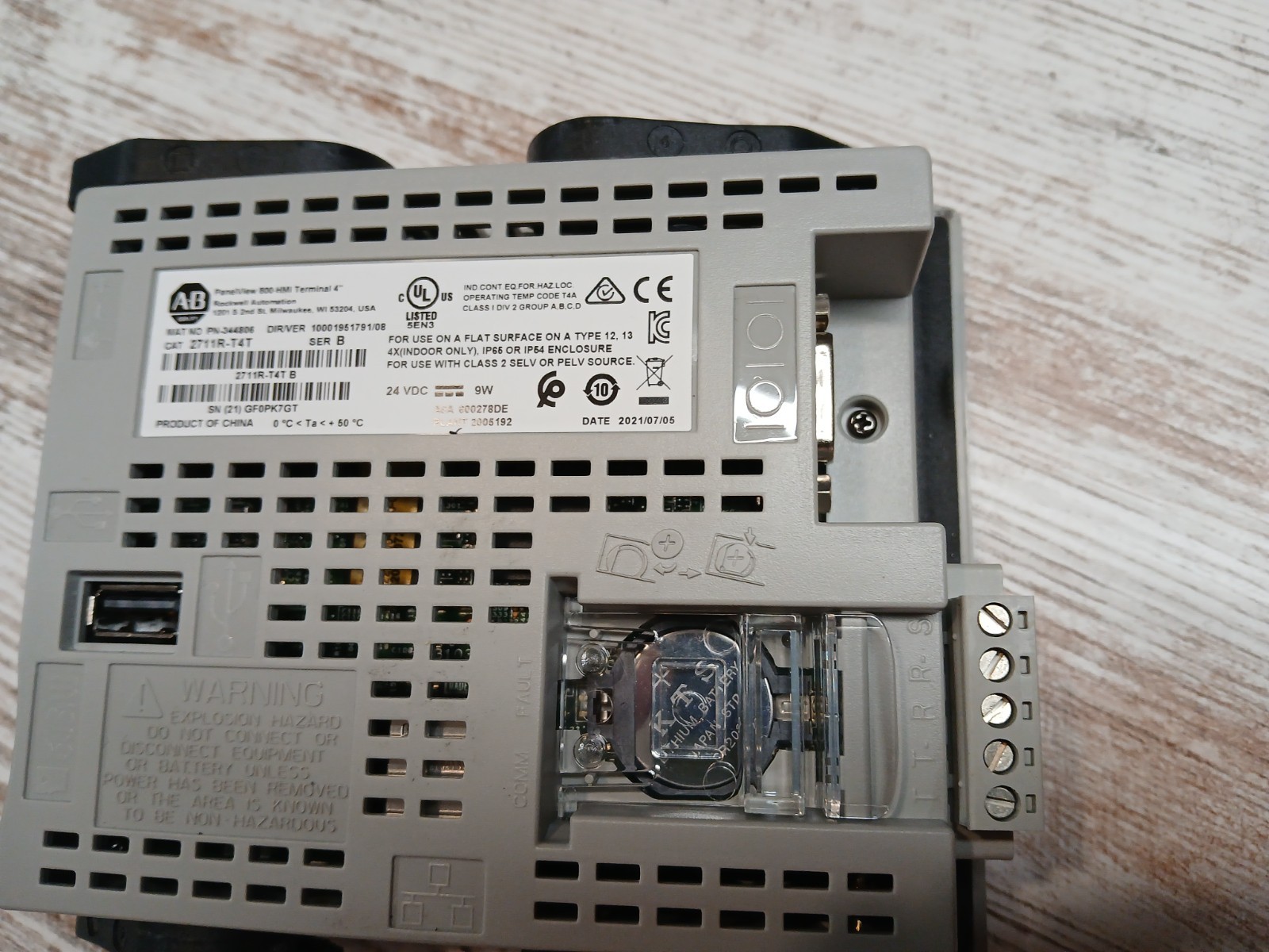 Allen-Bradley 2711R-T4T Ser B / PanelView 800 / 4″ HMI Operator Terminal Used