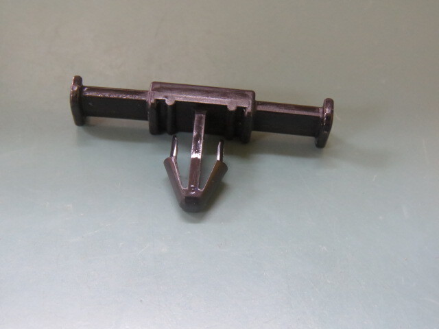 PANDUIT THMSP25-M30 Qty of 100 per Lot TIE HARNESS MOUNT BLACK; CHRISTMAS TREE