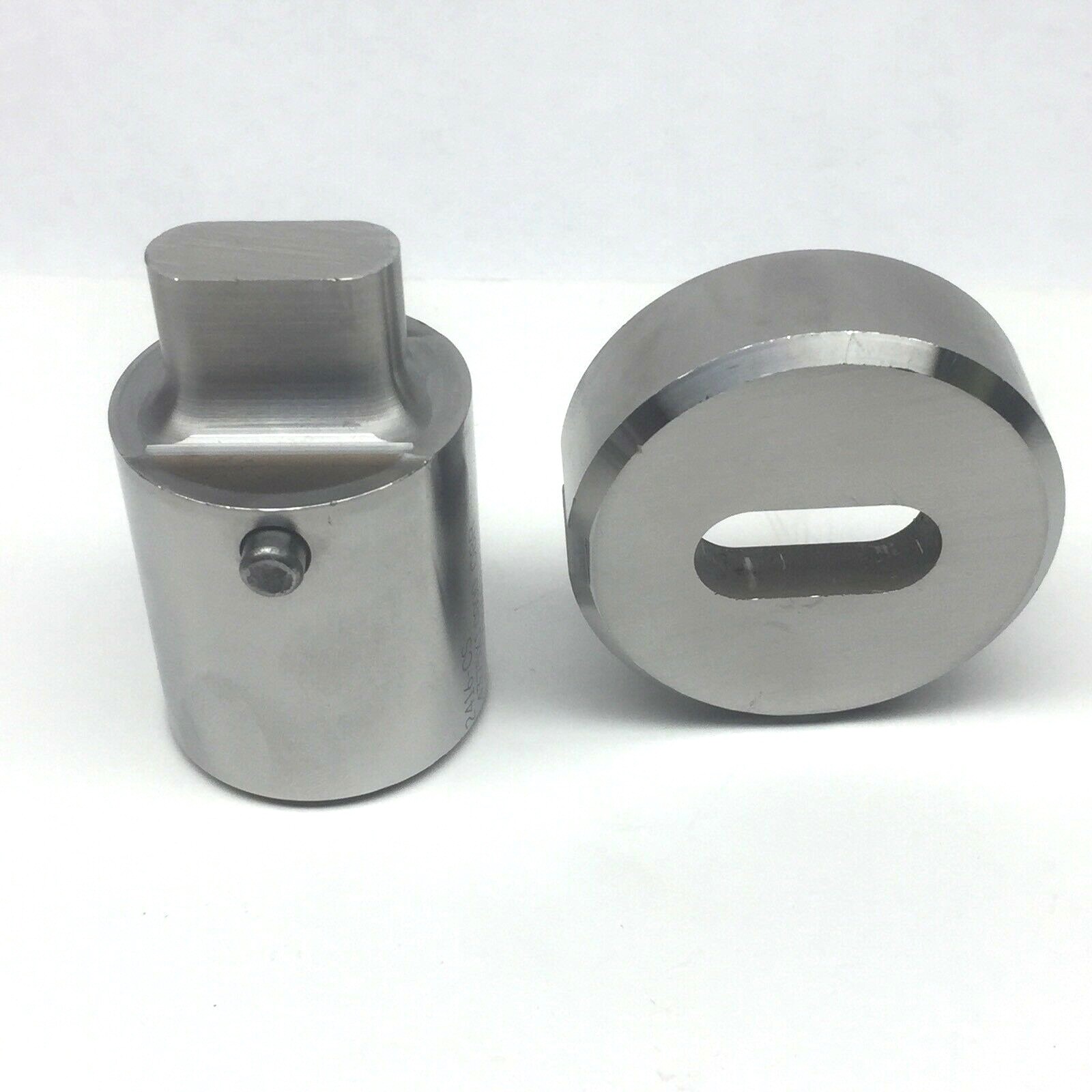 UNIPUNCH #2416-CS-24-25C-S 488X1.050 OBR PUNCH AND DIE & 4375X1.000 OBR